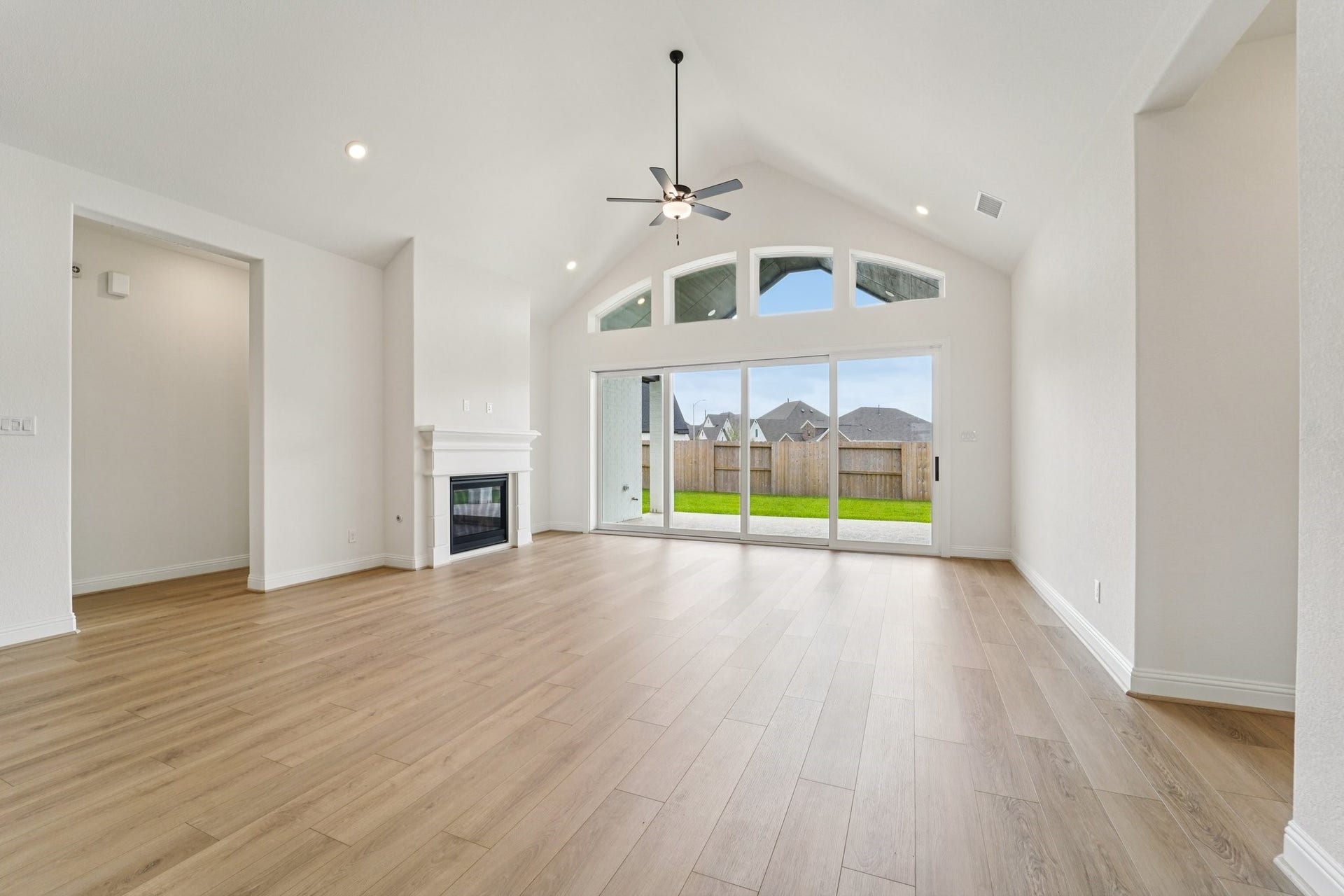 9906 Hunters Run Drive, Missouri City, TX 77459 9906 Hunters Run Drive, Missouri City, TX 77459