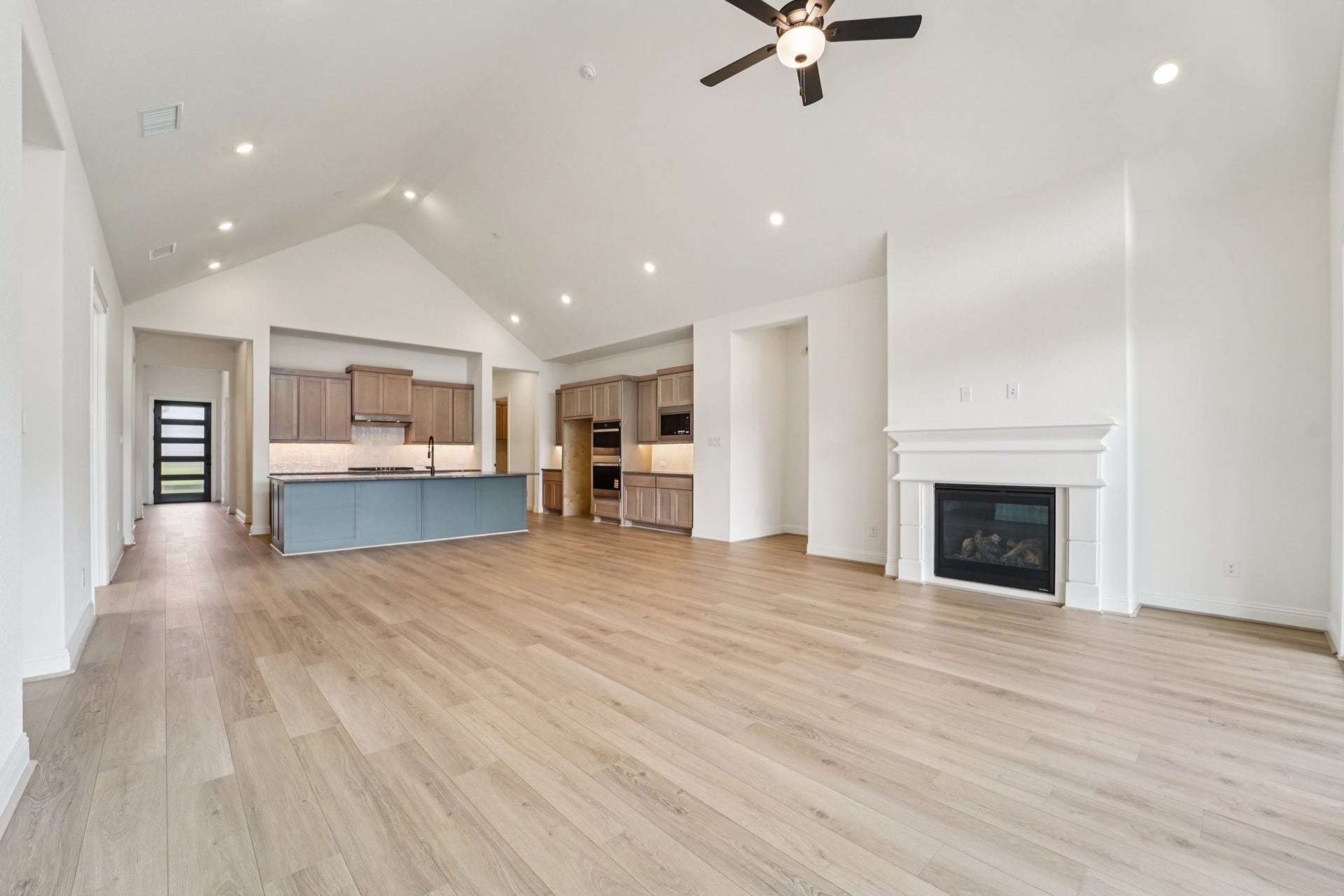 9906 Hunters Run Drive, Missouri City, TX 77459 9906 Hunters Run Drive, Missouri City, TX 77459