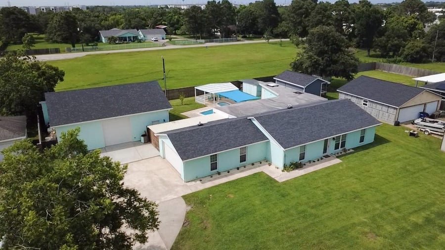 Property photo for 1212 Delores Street, Kemah, TX
