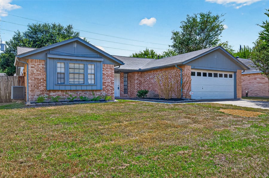 Property photo for 18735 Glen Briar Lane, Houston, TX