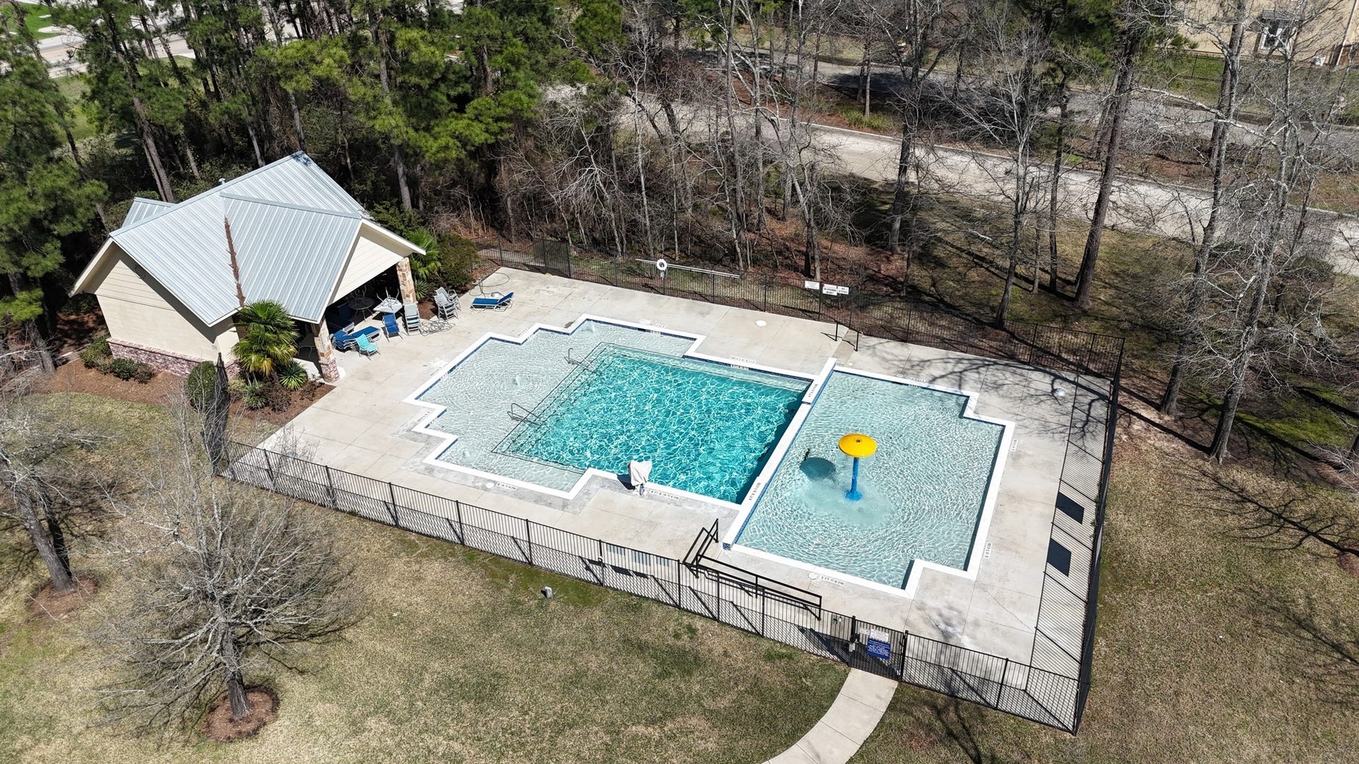 3506 Pearl Mill Lane, Conroe, TX 77301 3506 Pearl Mill Lane, Conroe, TX 77301