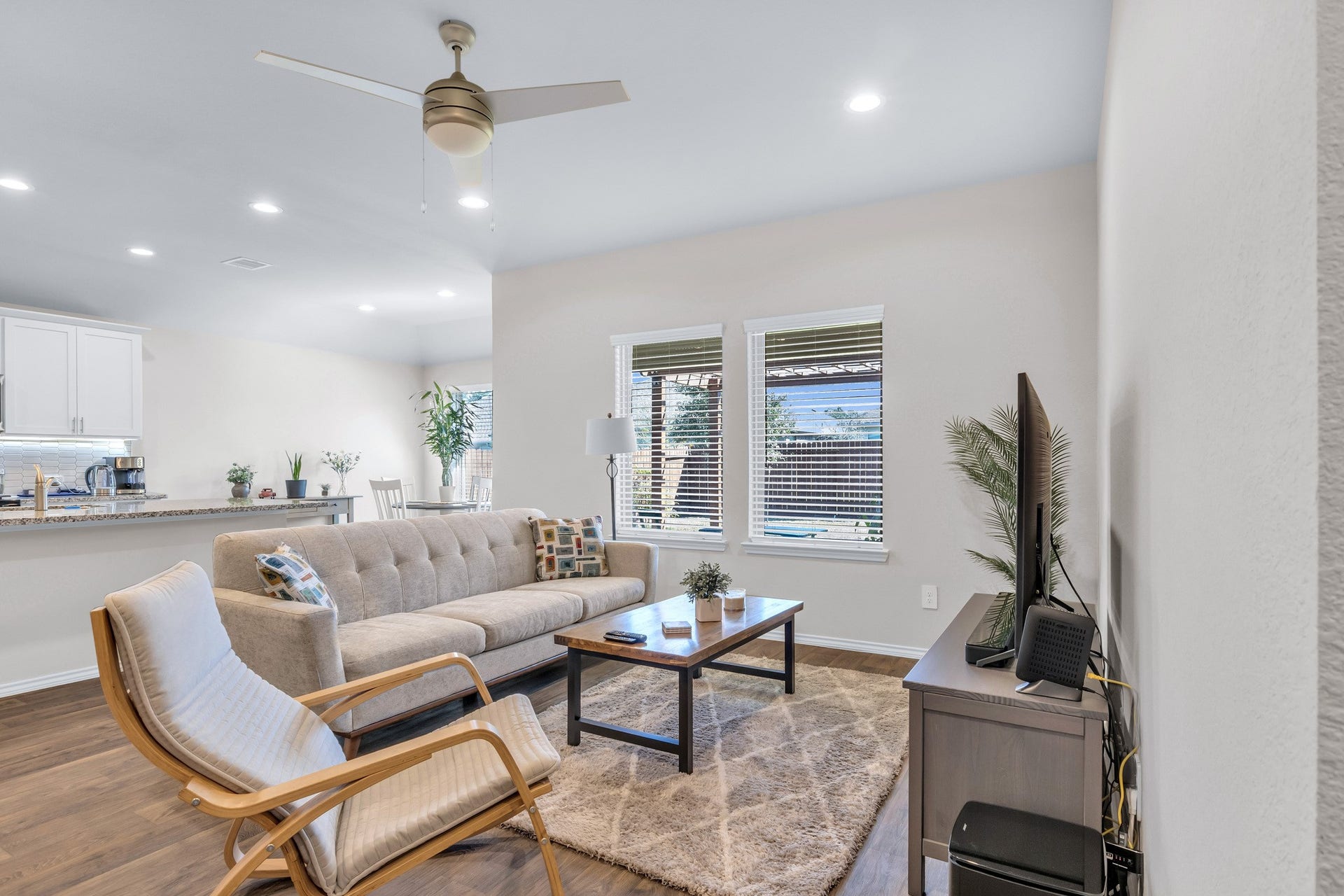 3506 Pearl Mill Lane, Conroe, TX 77301 3506 Pearl Mill Lane, Conroe, TX 77301