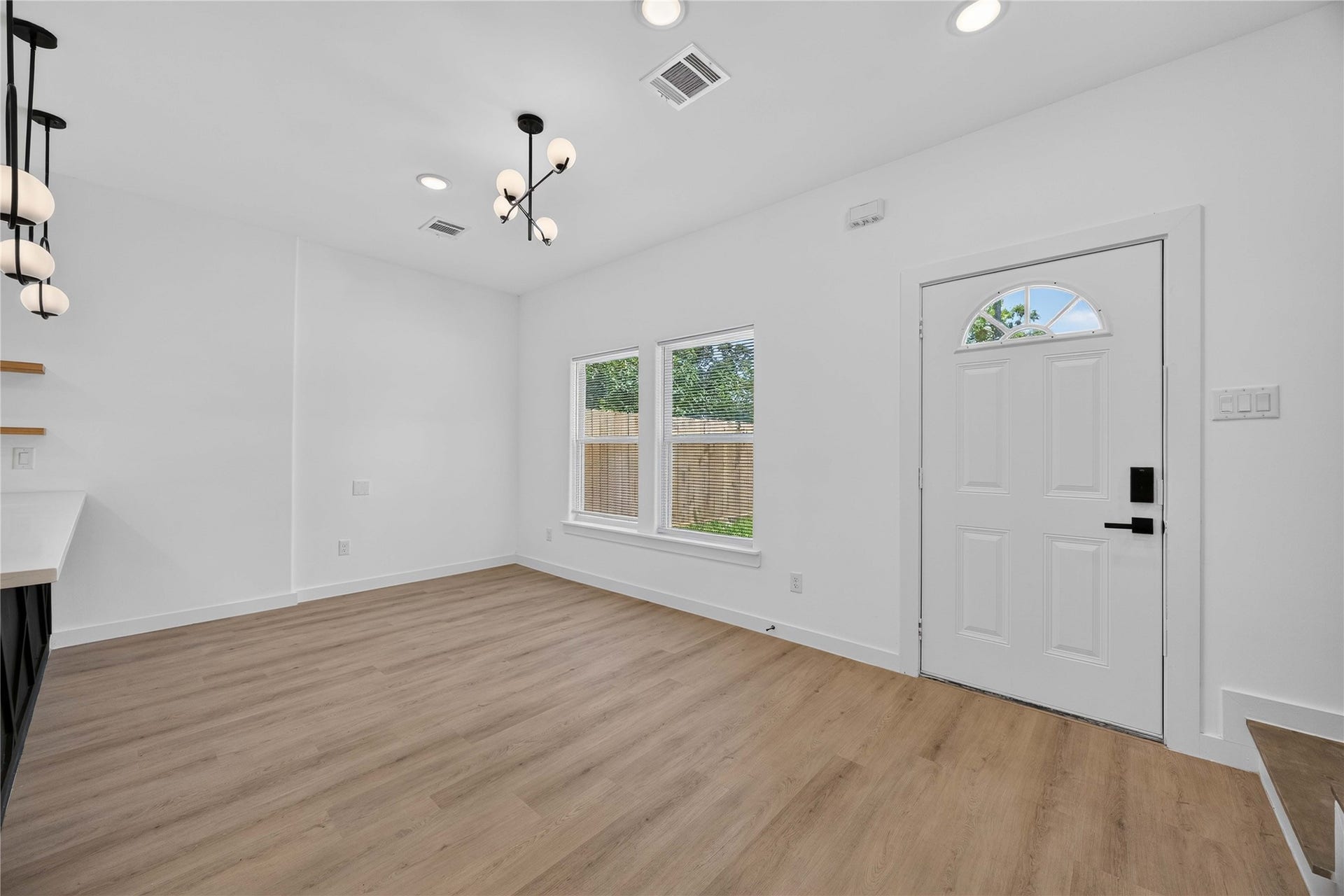 8208 Sterlingshire Street, #A/B, Houston, TX 77078 8208 Sterlingshire Street, #A/B, Houston, TX 77078