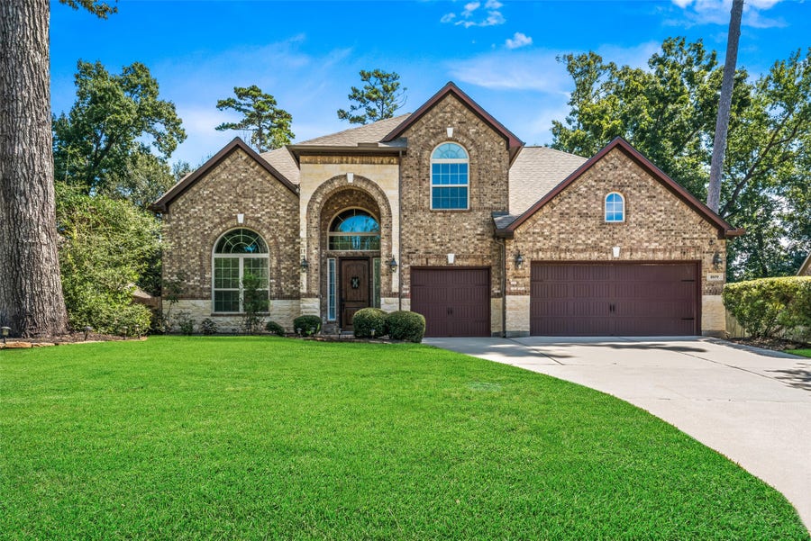 Property photo for 1809 Lily Meadows Drive, Conroe, TX