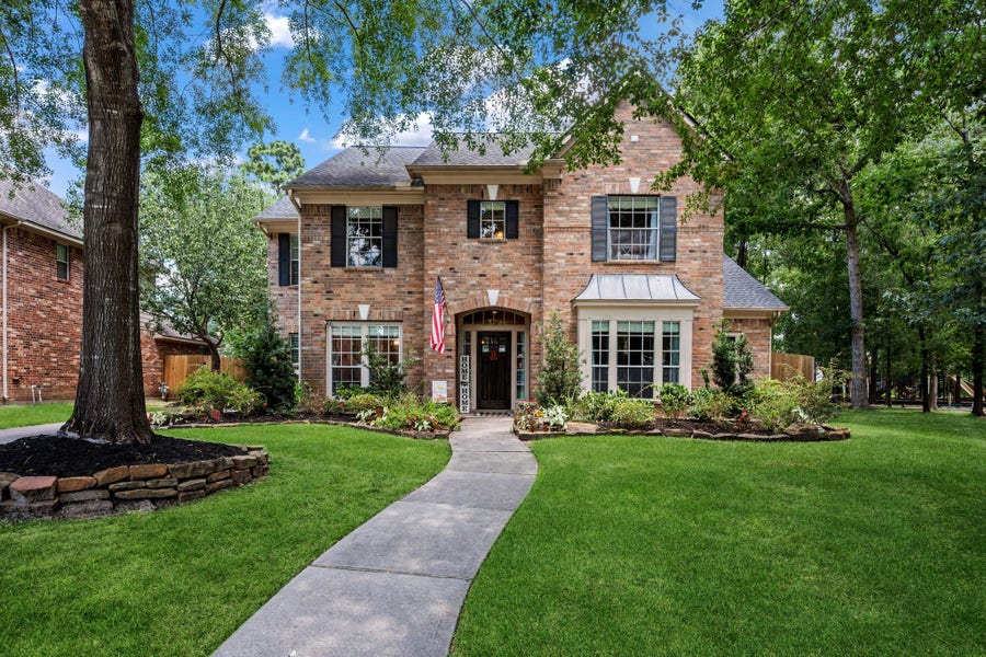 Property photo for 3218 S Woodstream Way, Kingwood, TX