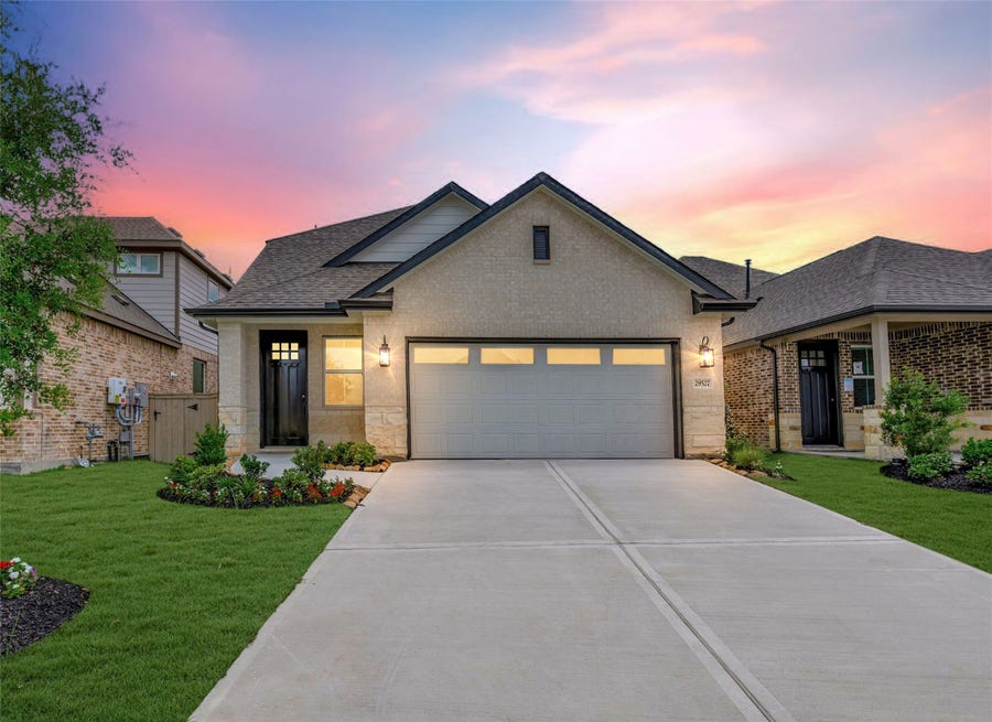 Property photo for 29527 Pondview Drive, Waller, TX