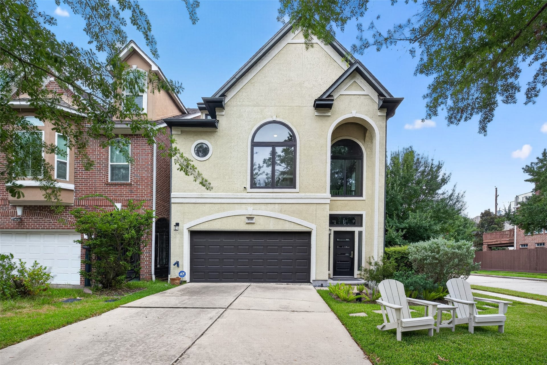 5335 Fairdale Lane, Houston, TX 77056 5335 Fairdale Lane, Houston, TX 77056