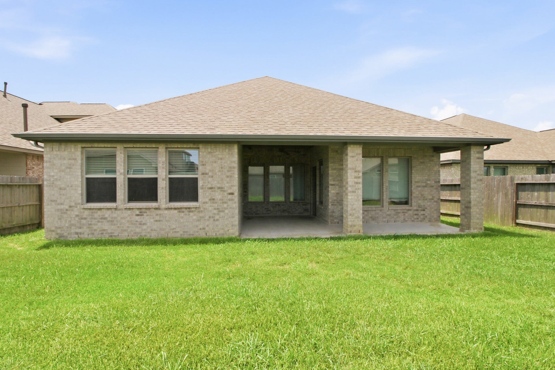 2706 Ocean Key Drive, Texas City, TX 77568 2706 Ocean Key Drive, Texas City, TX 77568