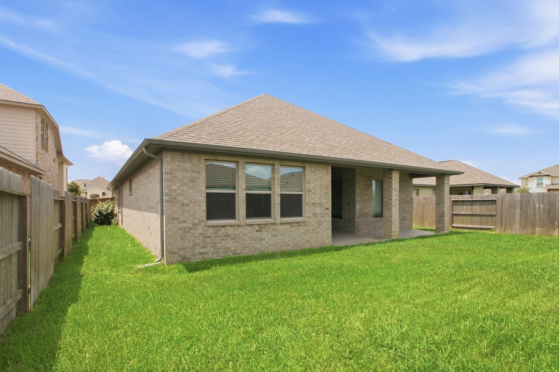 2706 Ocean Key Drive, Texas City, TX 77568 2706 Ocean Key Drive, Texas City, TX 77568