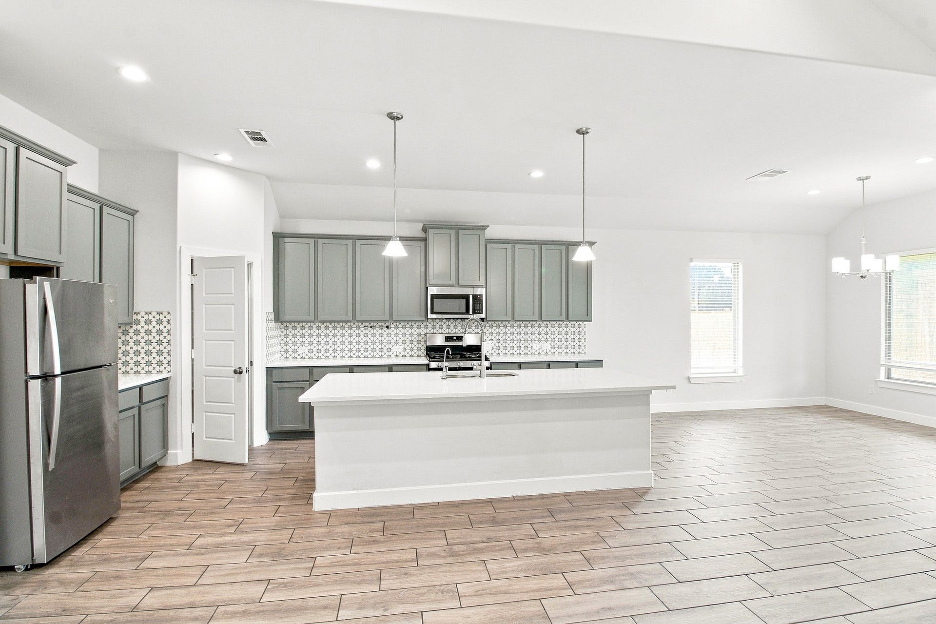 2706 Ocean Key Drive, Texas City, TX 77568 2706 Ocean Key Drive, Texas City, TX 77568