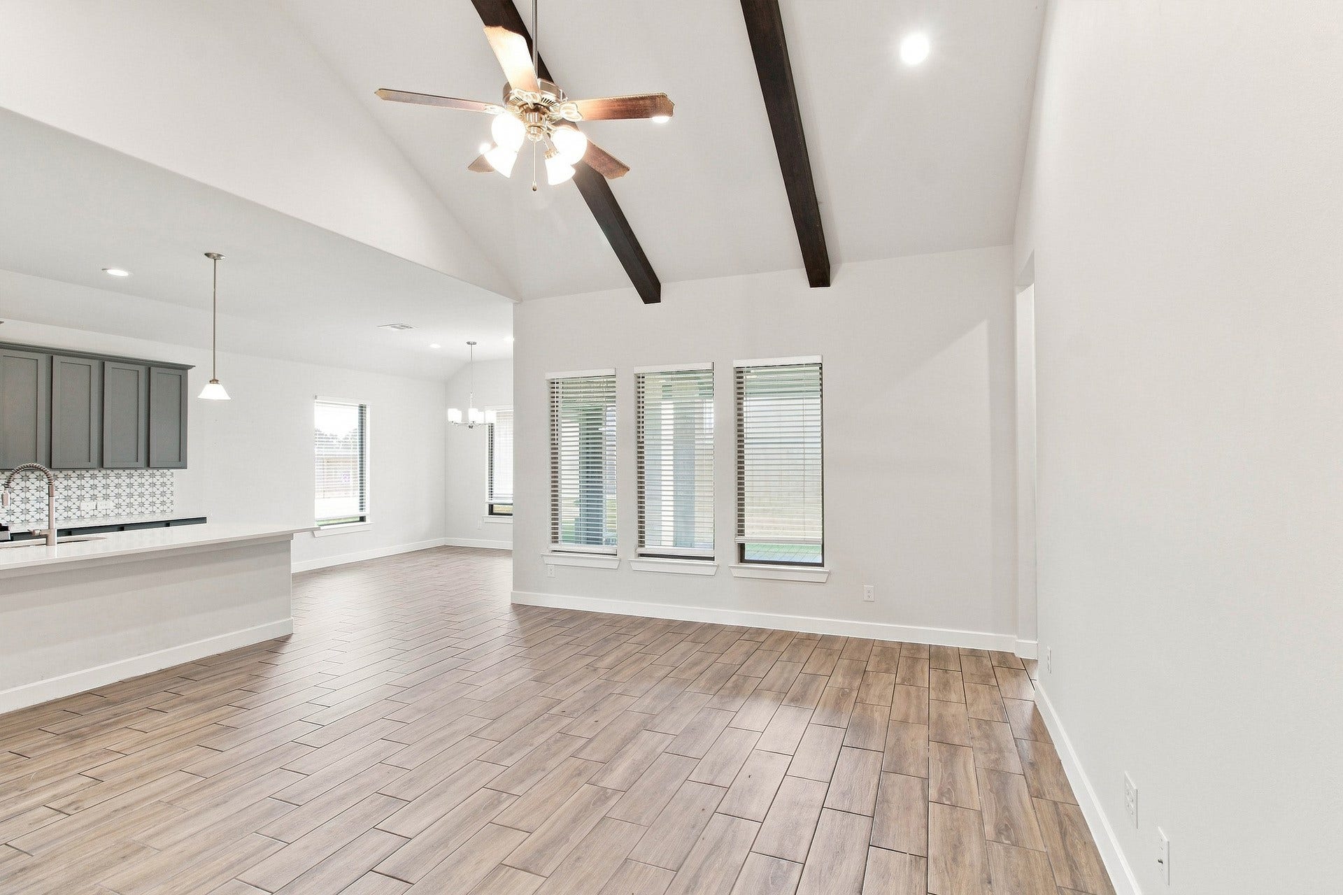 2706 Ocean Key Drive, Texas City, TX 77568 2706 Ocean Key Drive, Texas City, TX 77568
