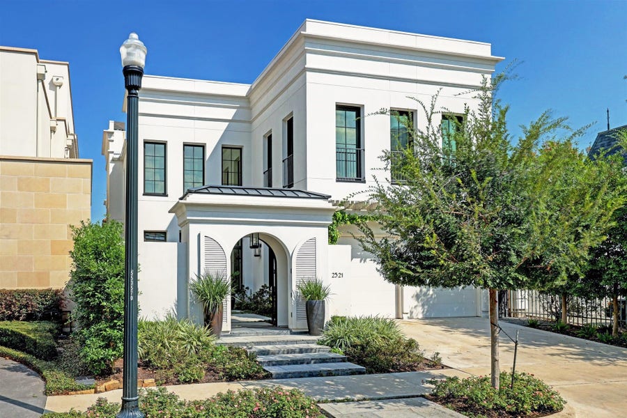 Property photo for 2521 Westgate Drive, Houston, TX