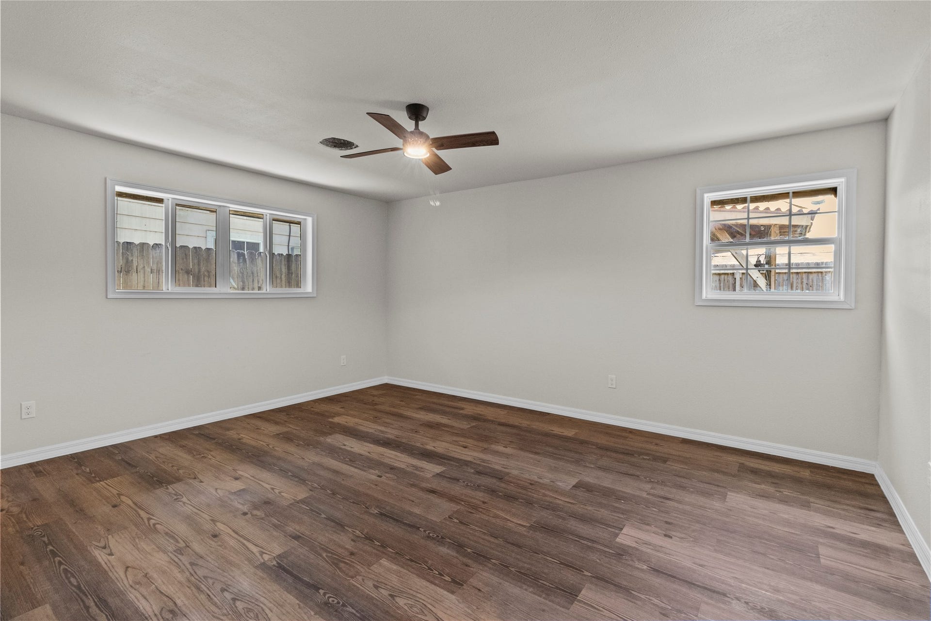 2304 Harper Drive, Pasadena, TX 77502 2304 Harper Drive, Pasadena, TX 77502