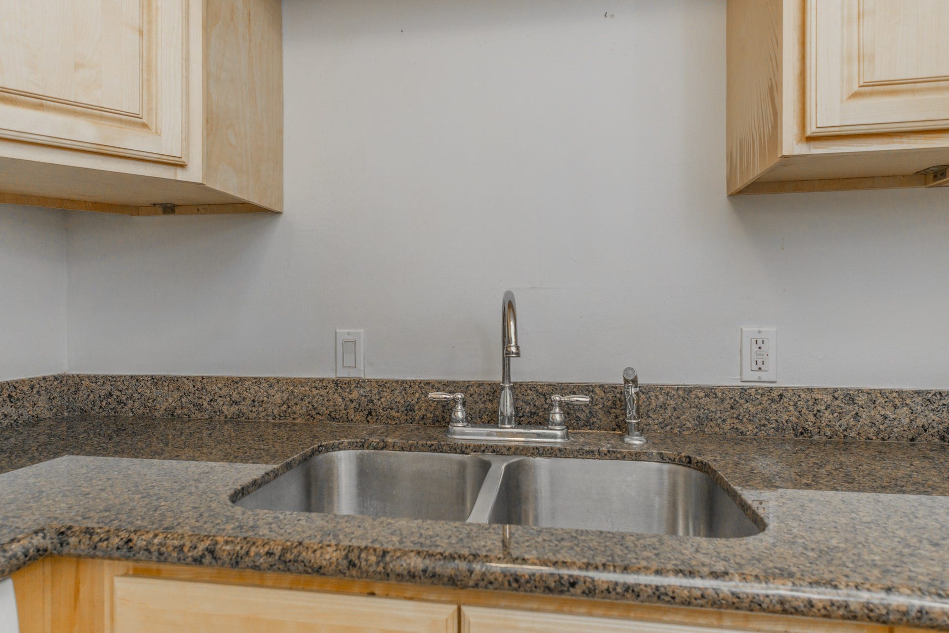 600 19th Street, #9, Galveston, TX 77550 600 19th Street, #9, Galveston, TX 77550