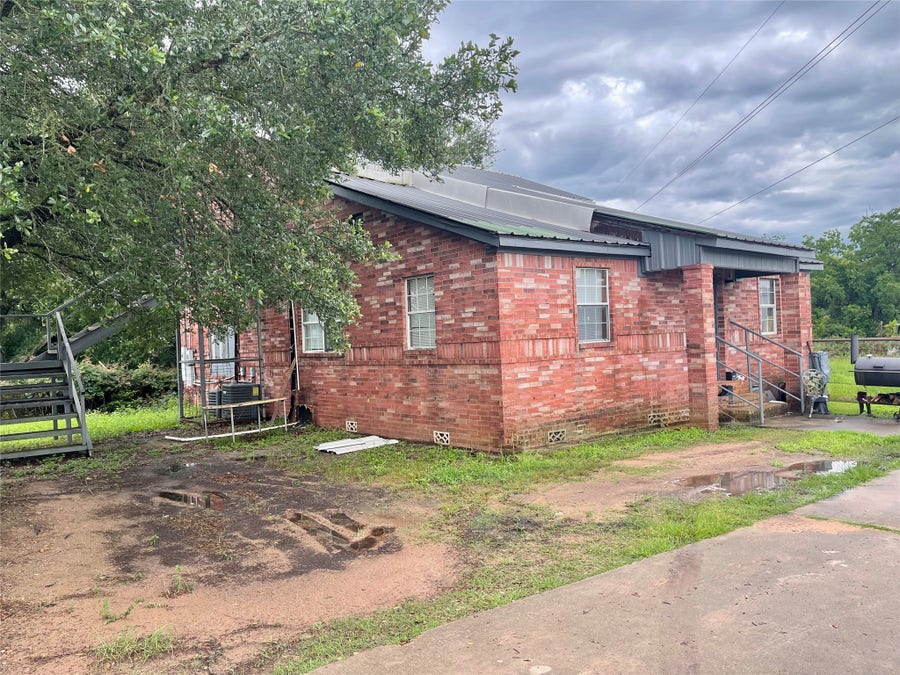 Property photo for 20661 Cochran Road, Prairie View, TX