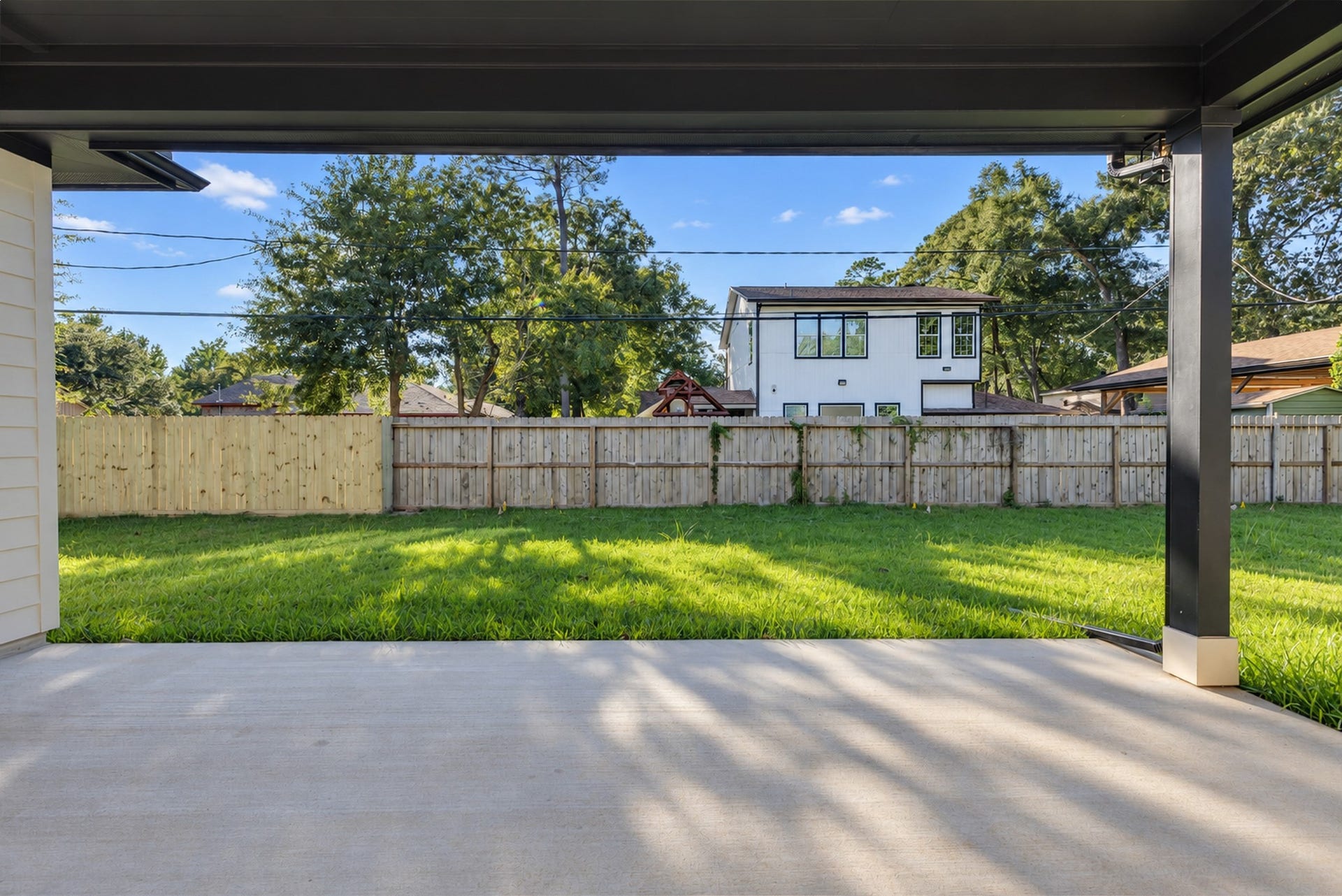 25903 Woodglen Drive, Spring, TX 77386 Covered Patio Overlooking the Backyard