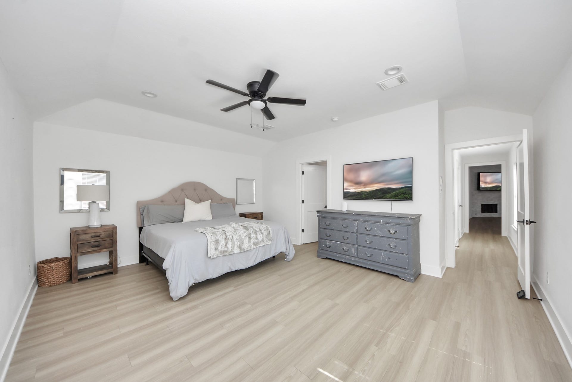 2914 Laguna Shores Lane, League City, TX 77573 2914 Laguna Shores Lane, League City, TX 77573