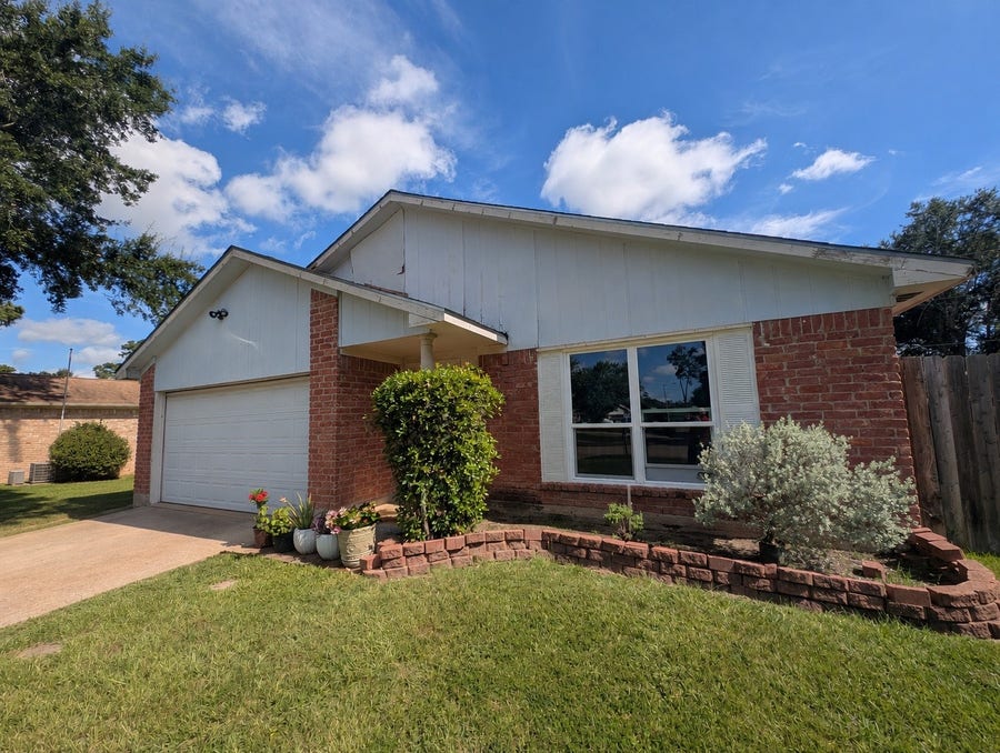 Property photo for 9310 Magnolia Ridge Drive, Houston, TX