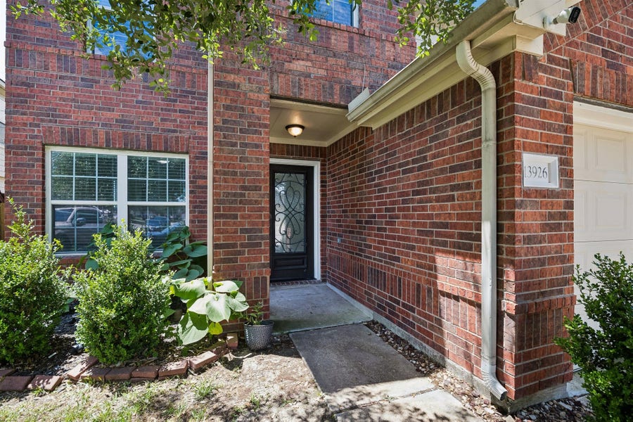 Property photo for 13926 Tinsley Court, Houston, TX