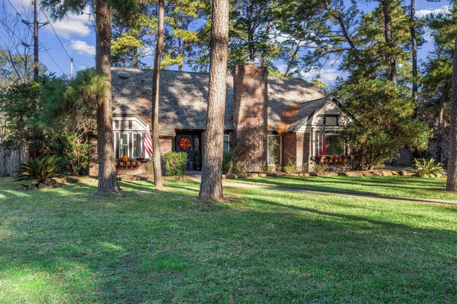 Property photo for 8118 Oak Moss Drive, Spring, TX