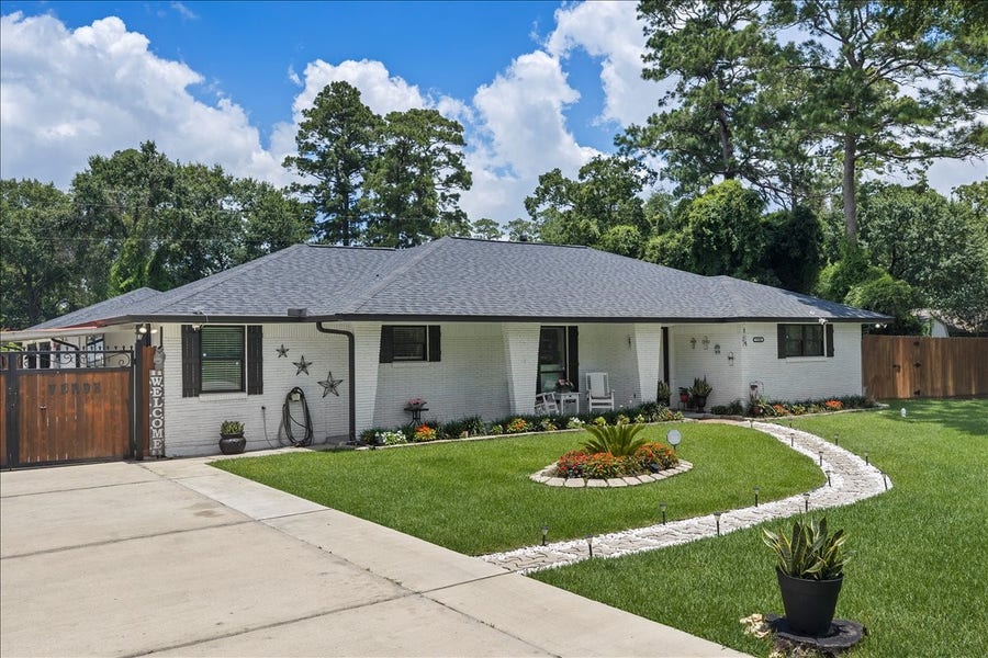 Property photo for 12116 Mills Lane, Houston, TX