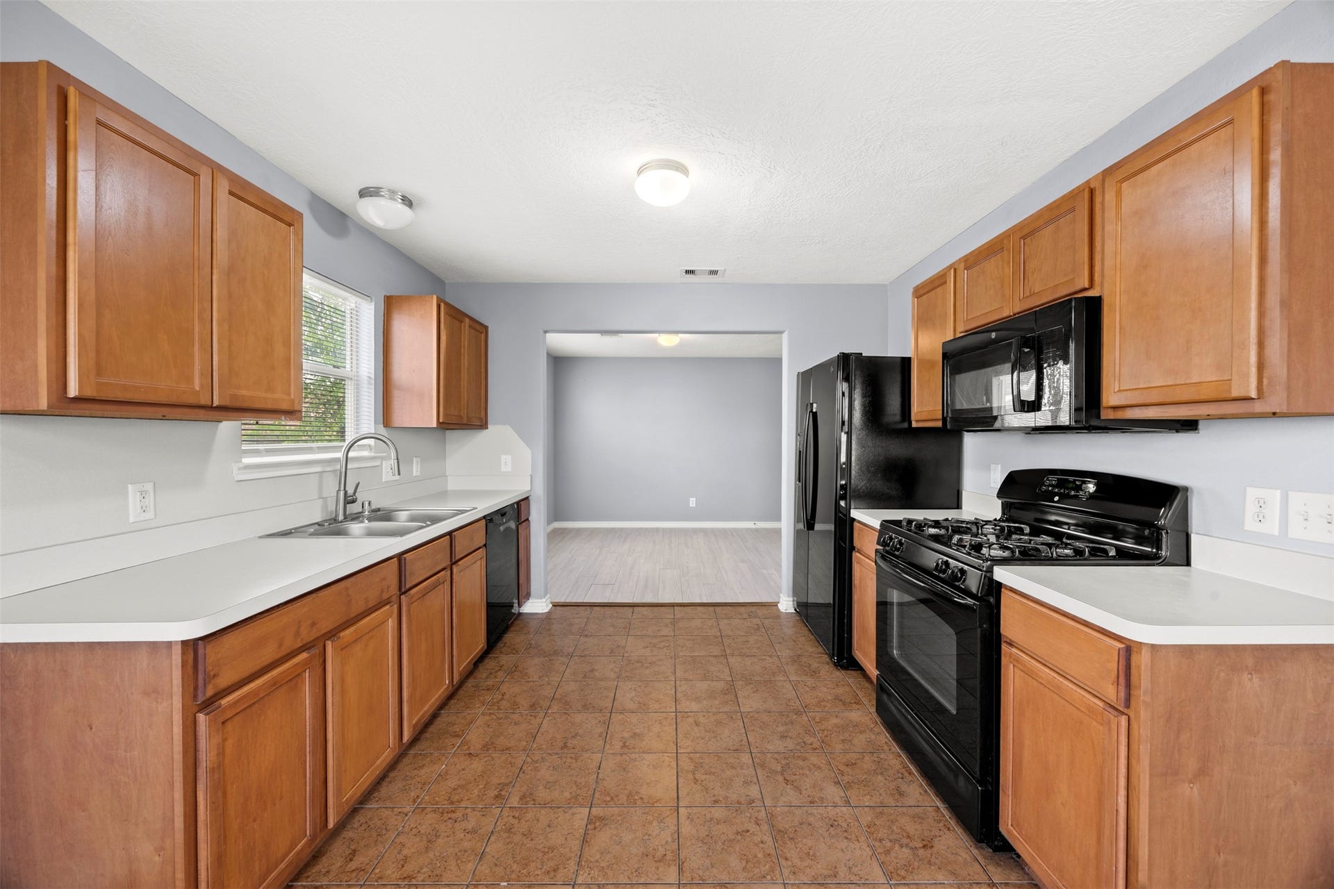 21931 Yucca Tip Lane, Houston, TX 77073 21931 Yucca Tip Lane, Houston, TX 77073