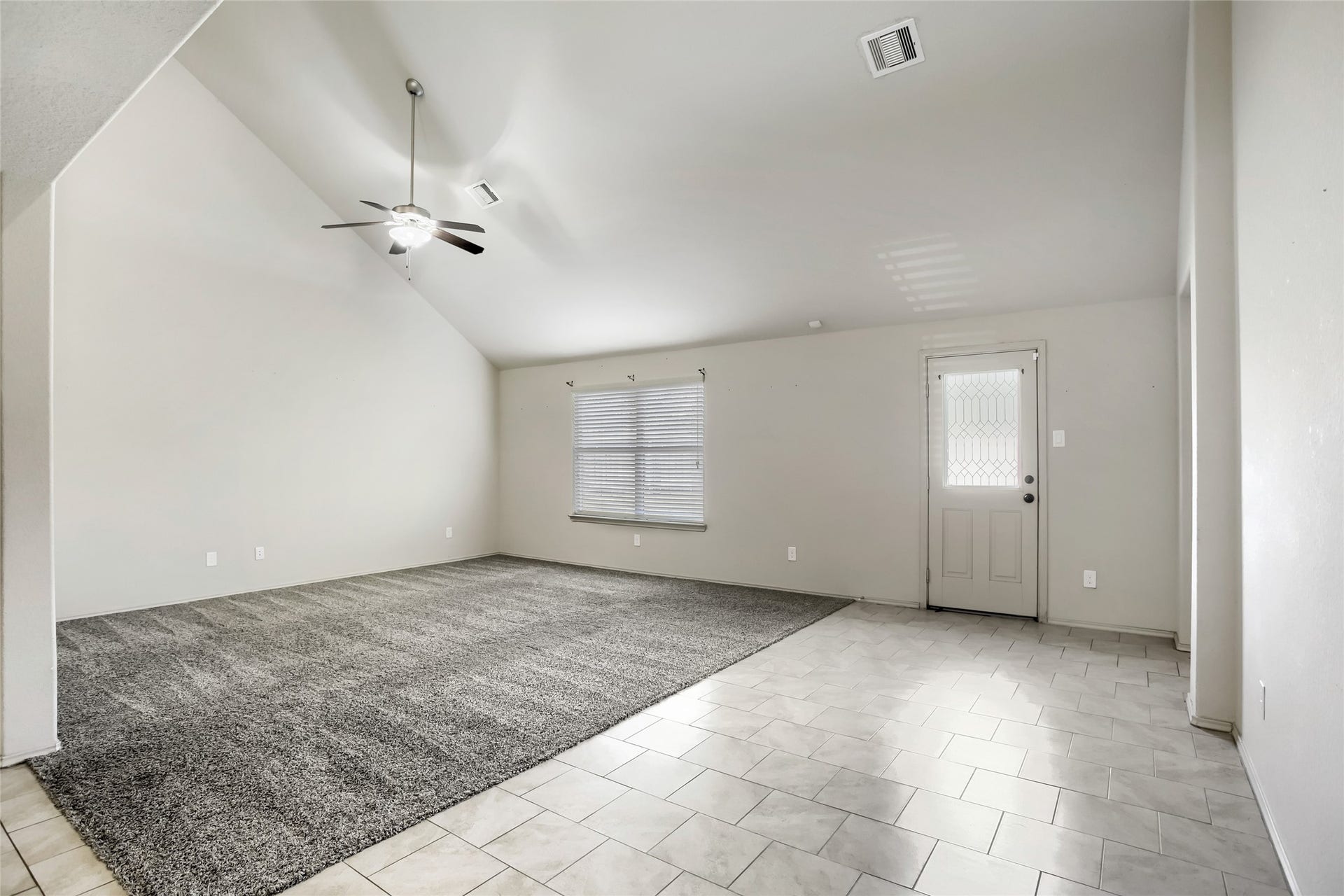 23531 Dukes Run Drive, Spring, TX 77373 Living Room