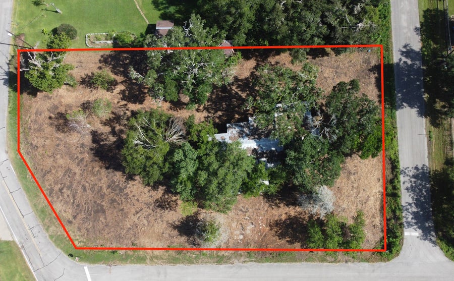 Property photo for 1511 County Road 244C, Brazoria, TX