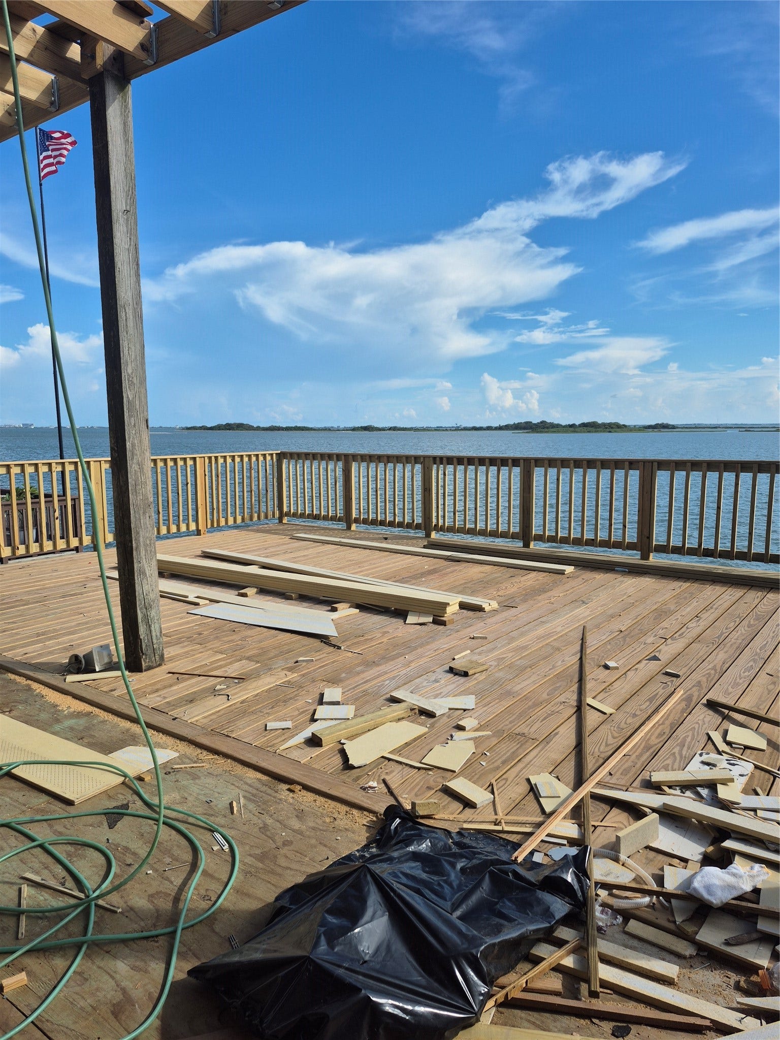 1823 Port O Call Street, Tiki Island, TX 77554 1823 Port O Call Street, Tiki Island, TX 77554