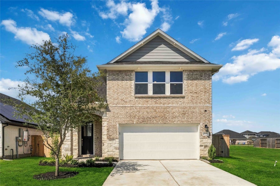 Property photo for 207 Rose Laurel Drive, Alvin, TX