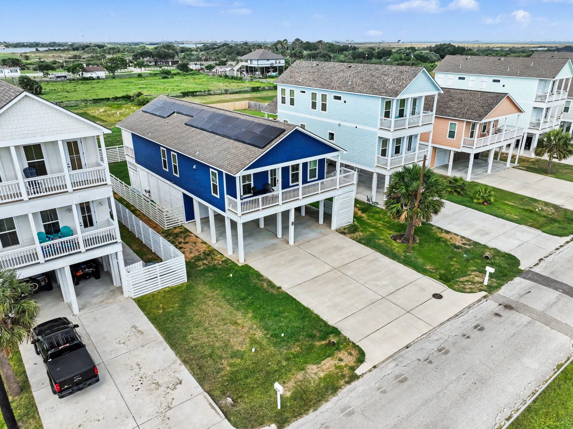 2431 103rd Street, Galveston, TX 77554 2431 103rd Street, Galveston, TX 77554