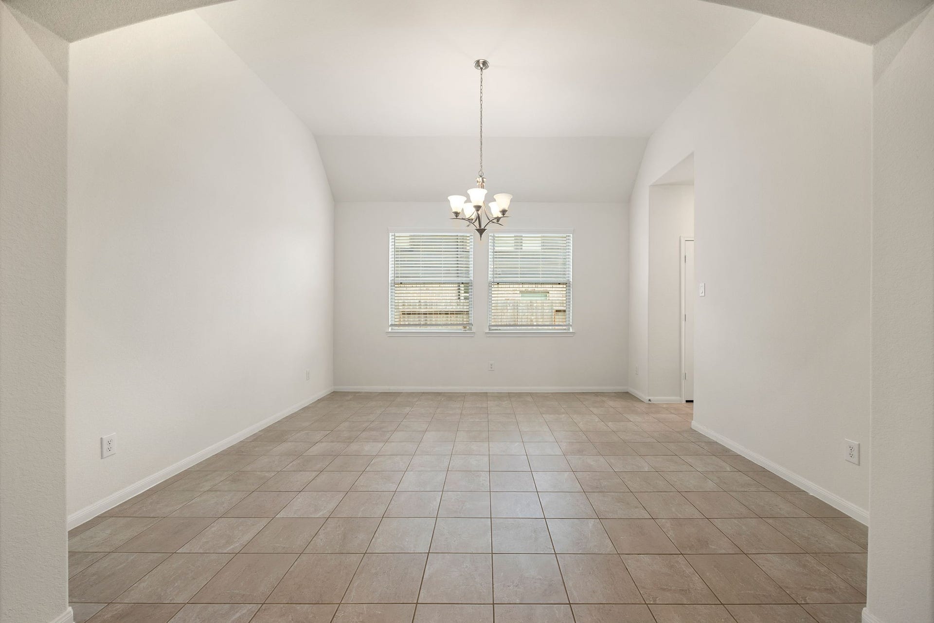 32307 Elmwood Manor, Waller, TX 77484 32307 Elmwood Manor, Waller, TX 77484