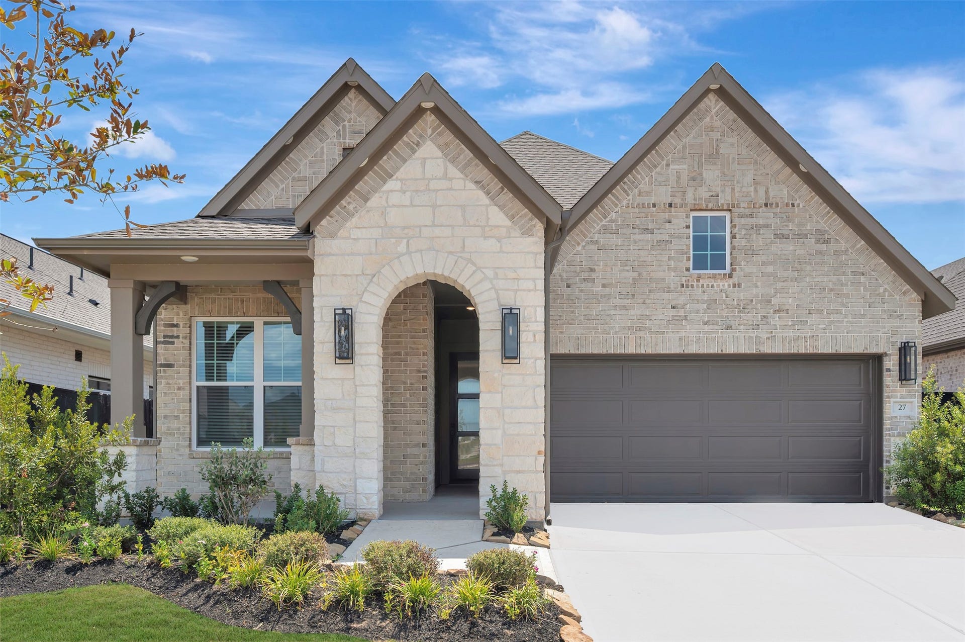 27 Savory Saute Drive, Richmond, TX 77406 Welcome to The Elson by David Weekley Homes. Move-In Ready Now!