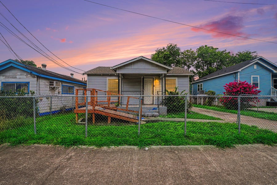 Property photo for 3107 Altoona Street, Houston, TX
