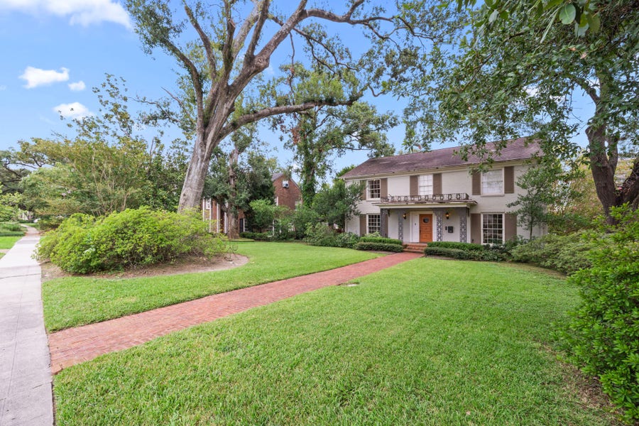 Property photo for 3867 Olympia Drive, Houston, TX