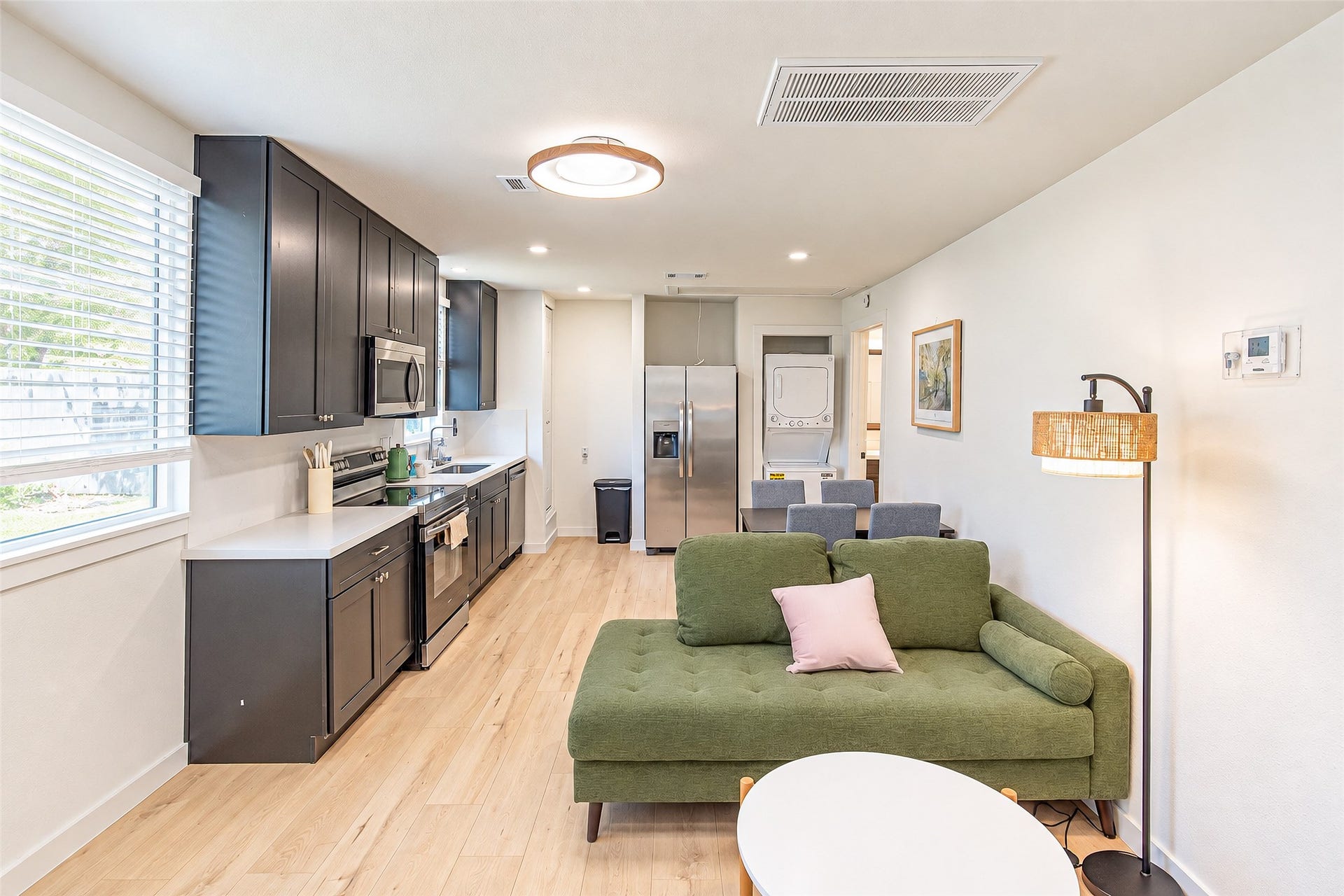 5326 De Lange Lane, Houston, TX 77092 5326 De Lange Lane, Houston, TX 77092