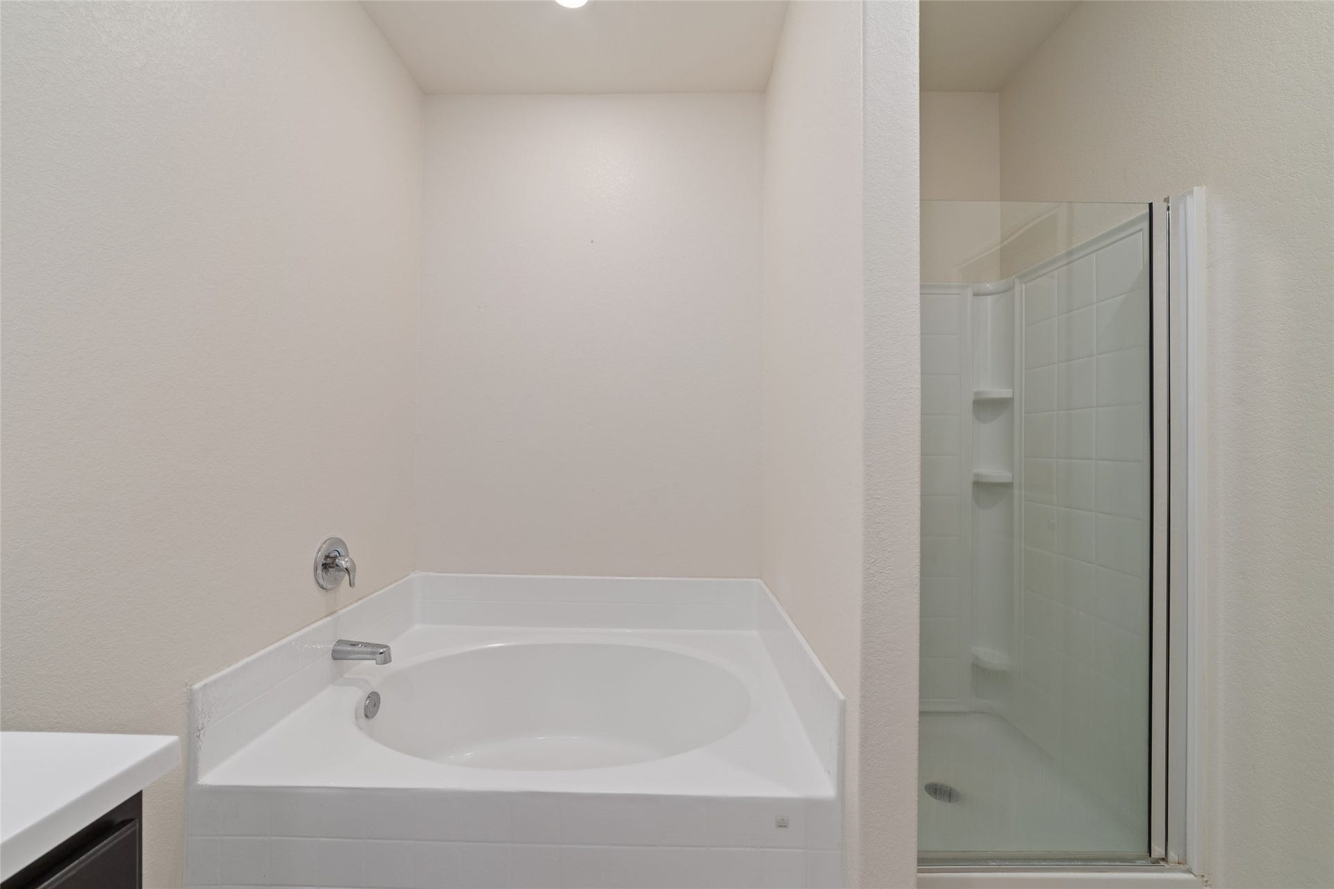 3000 Iron Woods Drive, Katy, TX 77493 Primary Bathroom