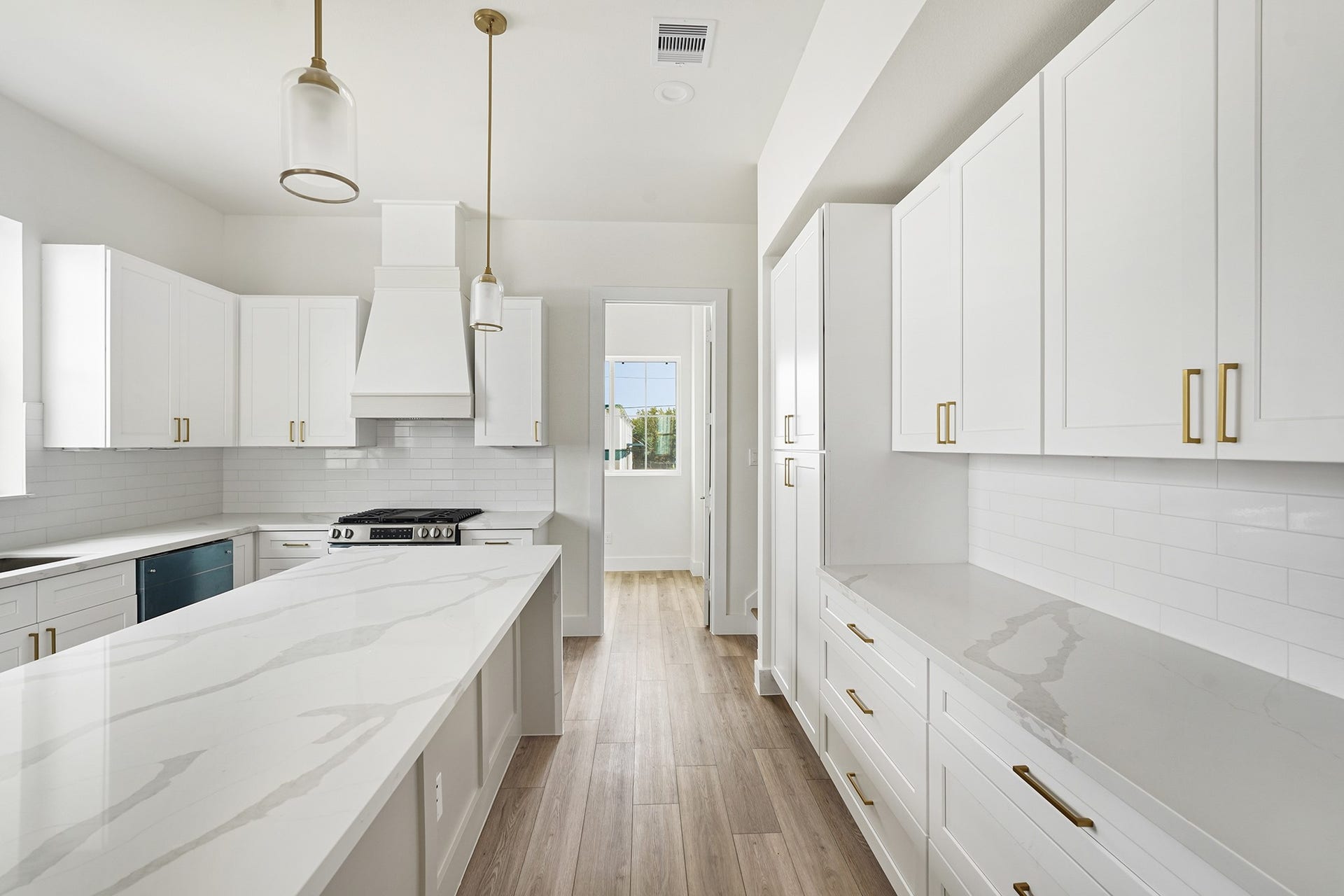 1122 Weiss Street, Houston, TX 77009 Kitchen features extra storage with coffee area
