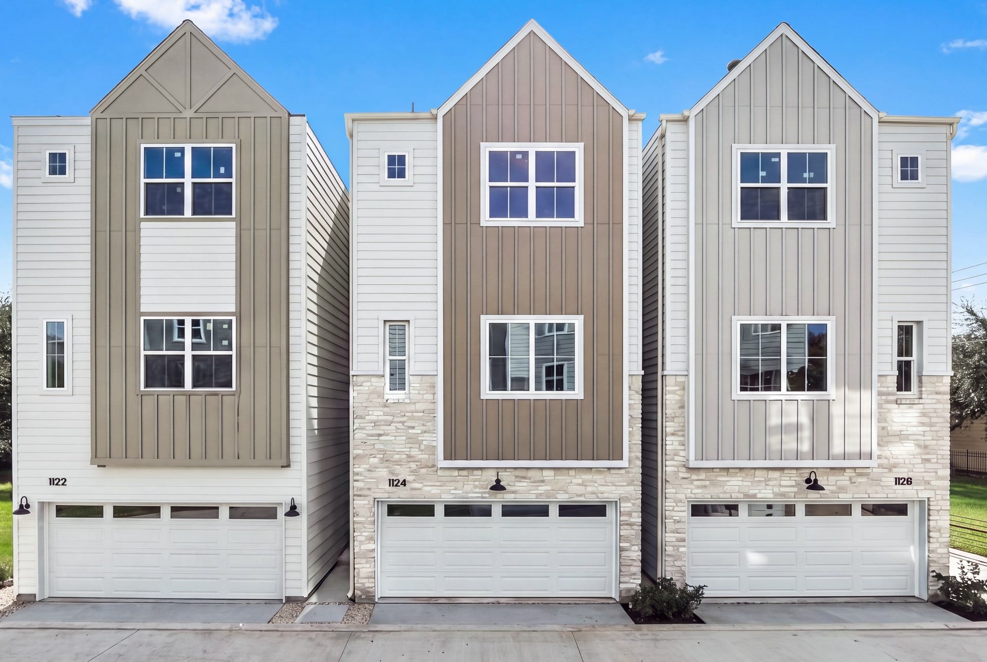 1122 Weiss Street, Houston, TX 77009 1122 Weiss Street, Houston, TX 77009