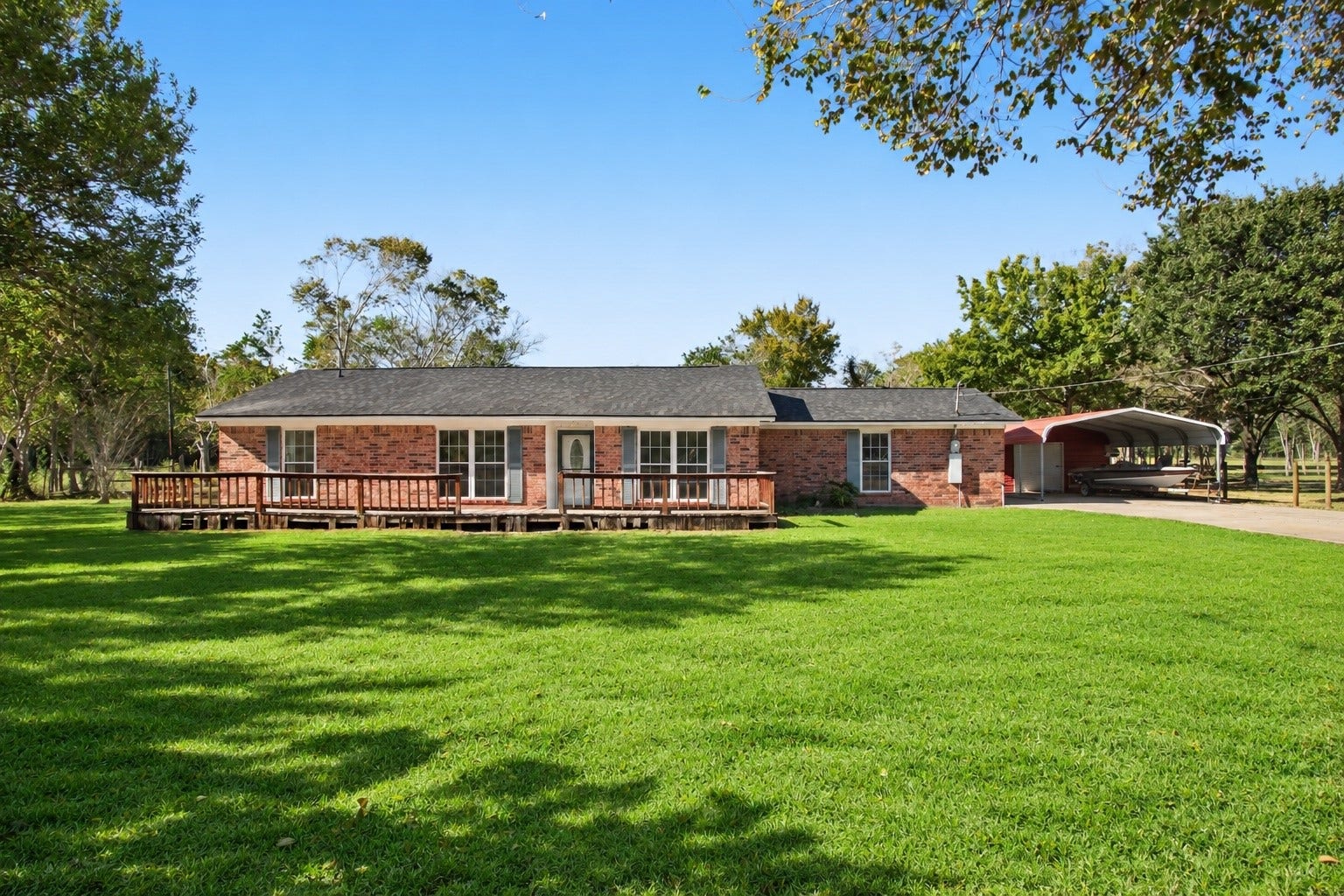 5502 Wickwillow Lane, Alvin, TX 77511 5502 Wickwillow Lane, Alvin, TX 77511