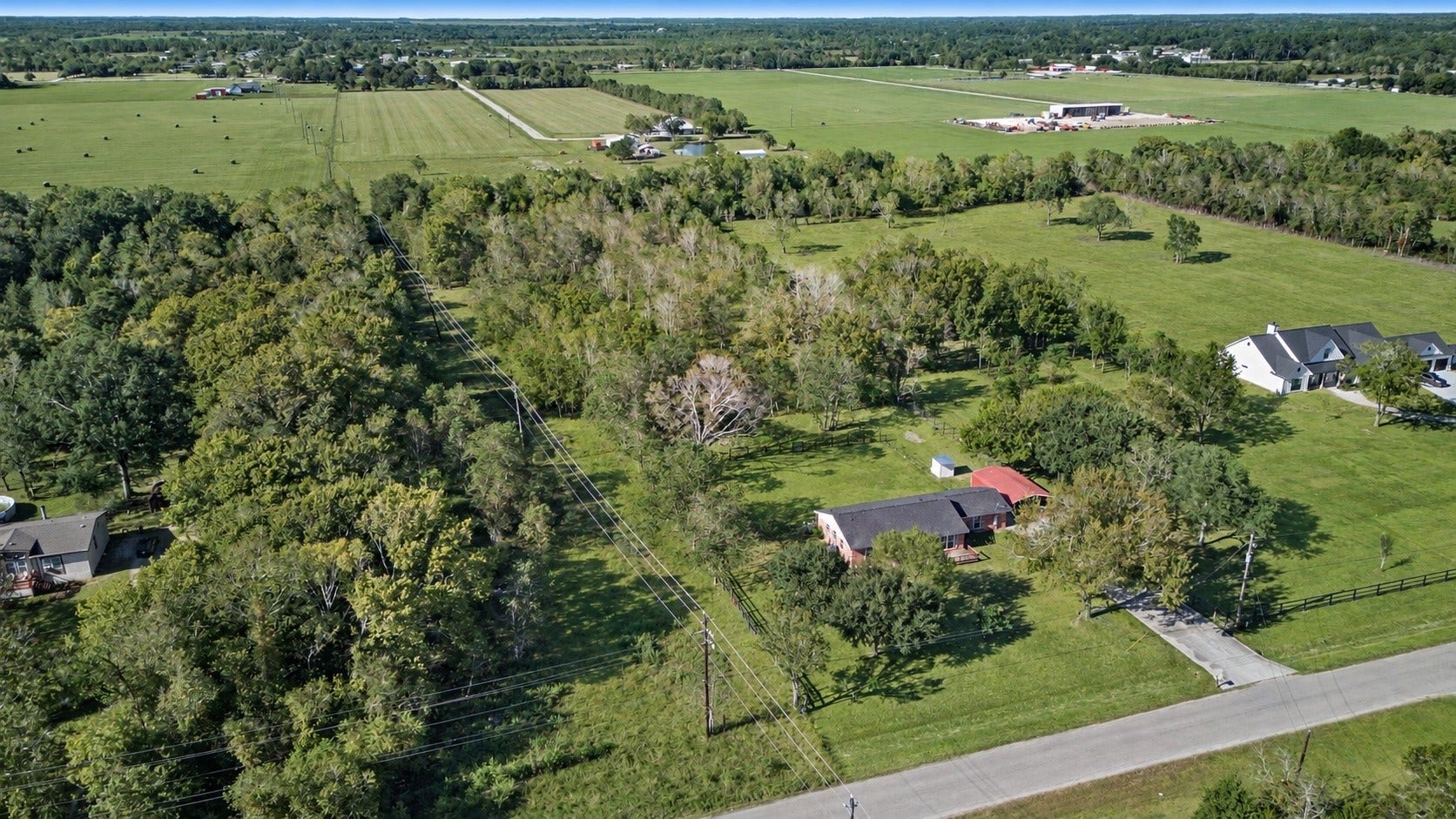 5502 Wickwillow Lane, Alvin, TX 77511 5502 Wickwillow Lane, Alvin, TX 77511