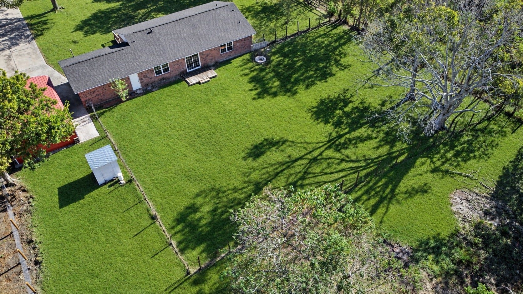 5502 Wickwillow Lane, Alvin, TX 77511 5502 Wickwillow Lane, Alvin, TX 77511
