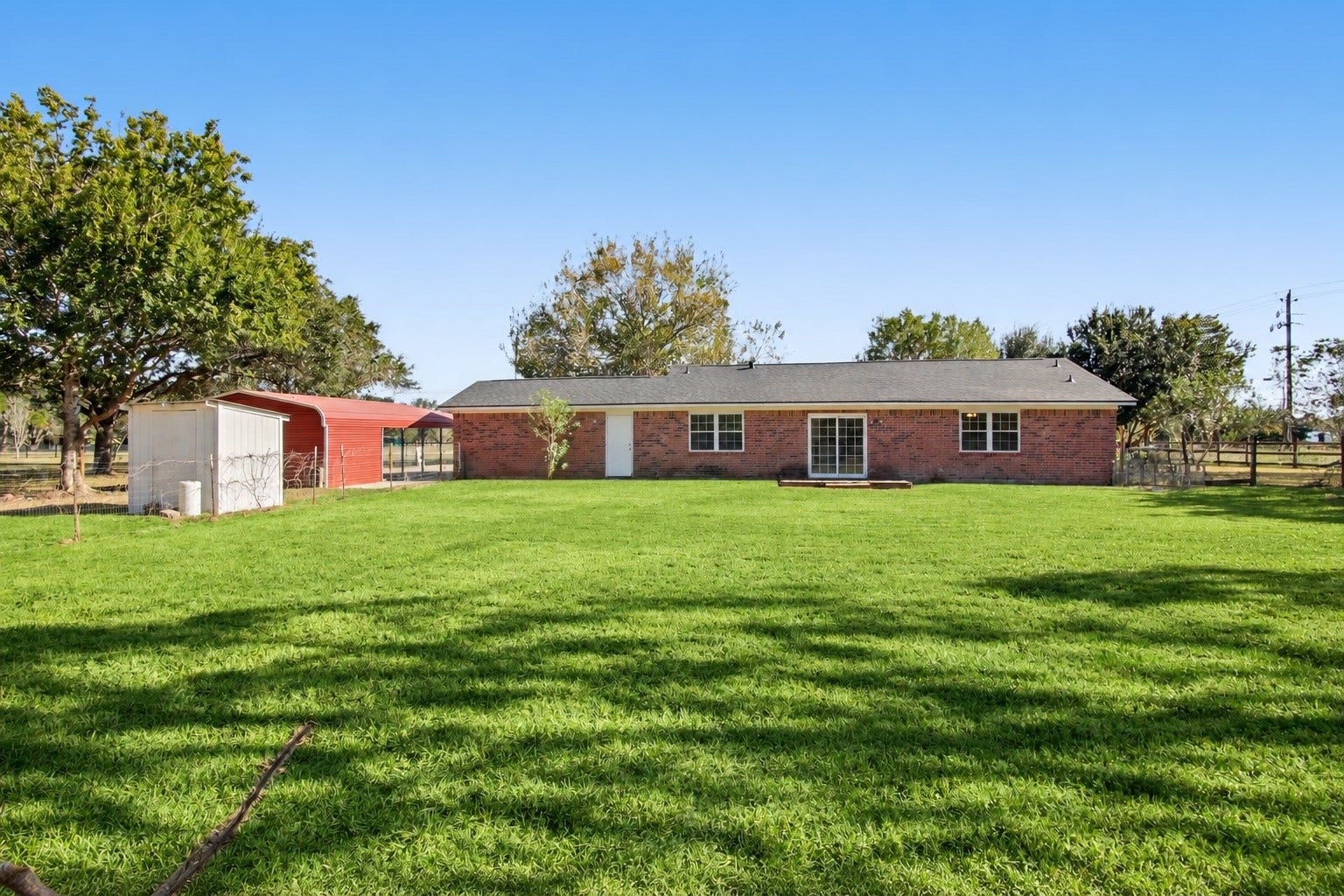 5502 Wickwillow Lane, Alvin, TX 77511 5502 Wickwillow Lane, Alvin, TX 77511