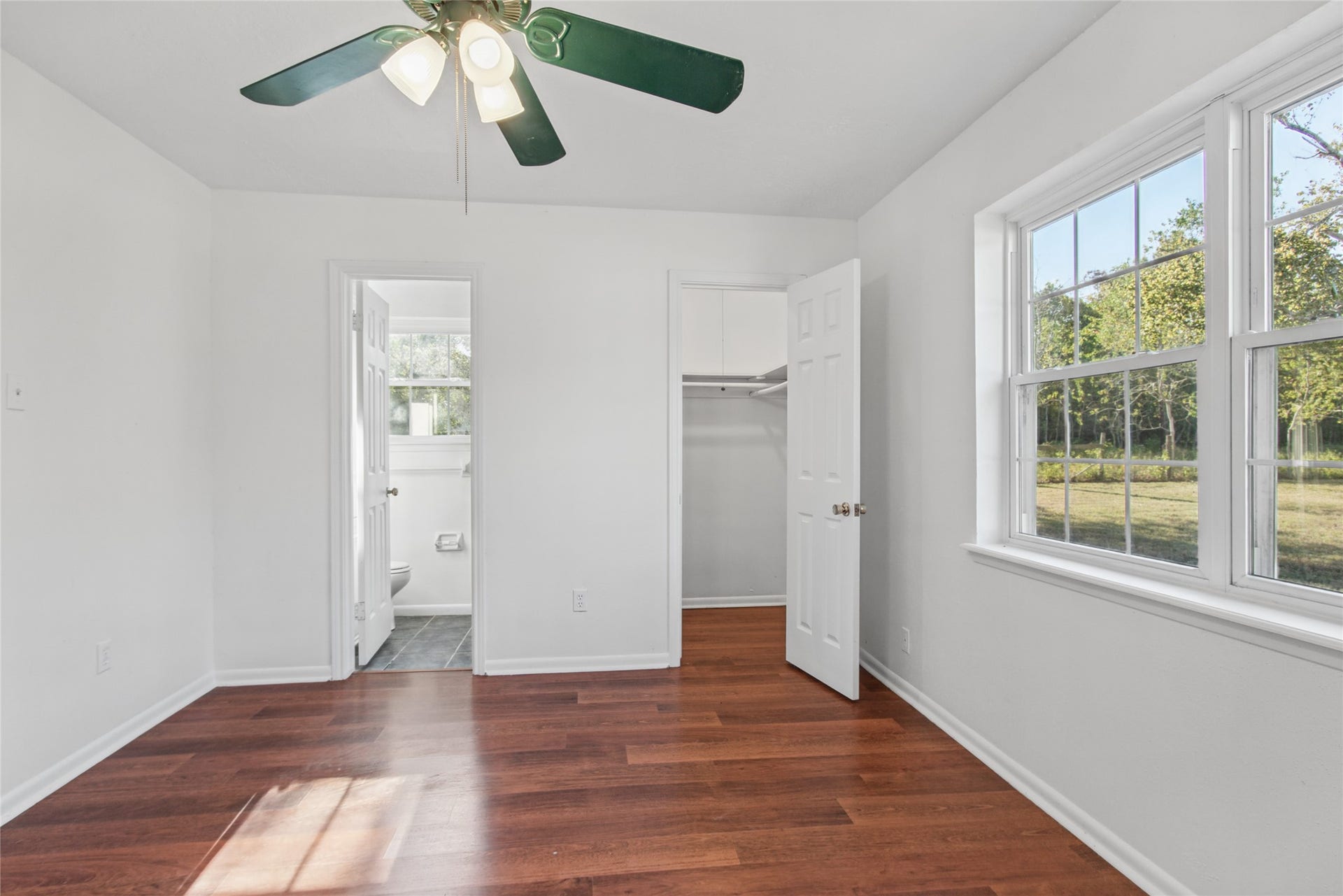 5502 Wickwillow Lane, Alvin, TX 77511 5502 Wickwillow Lane, Alvin, TX 77511