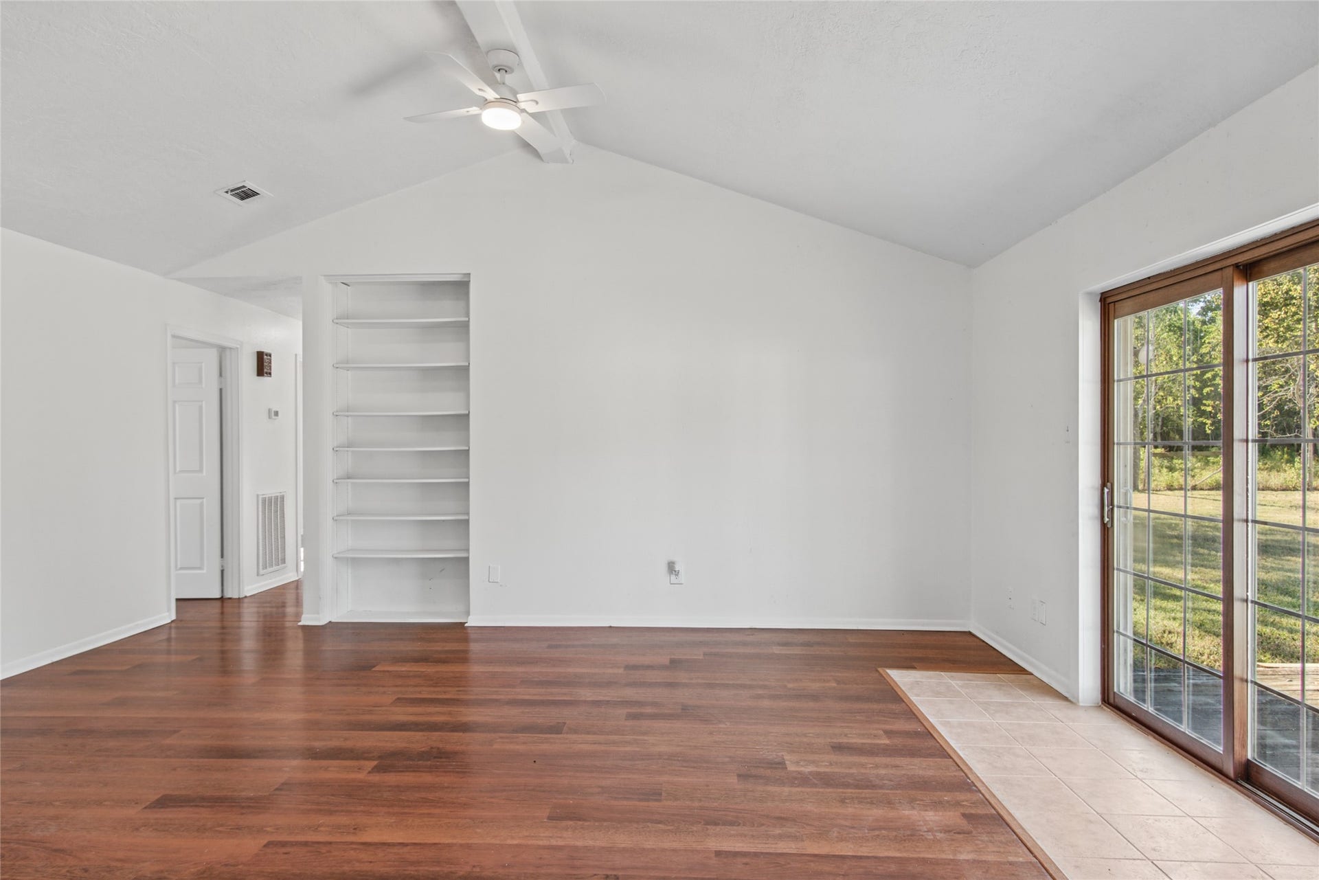 5502 Wickwillow Lane, Alvin, TX 77511 5502 Wickwillow Lane, Alvin, TX 77511