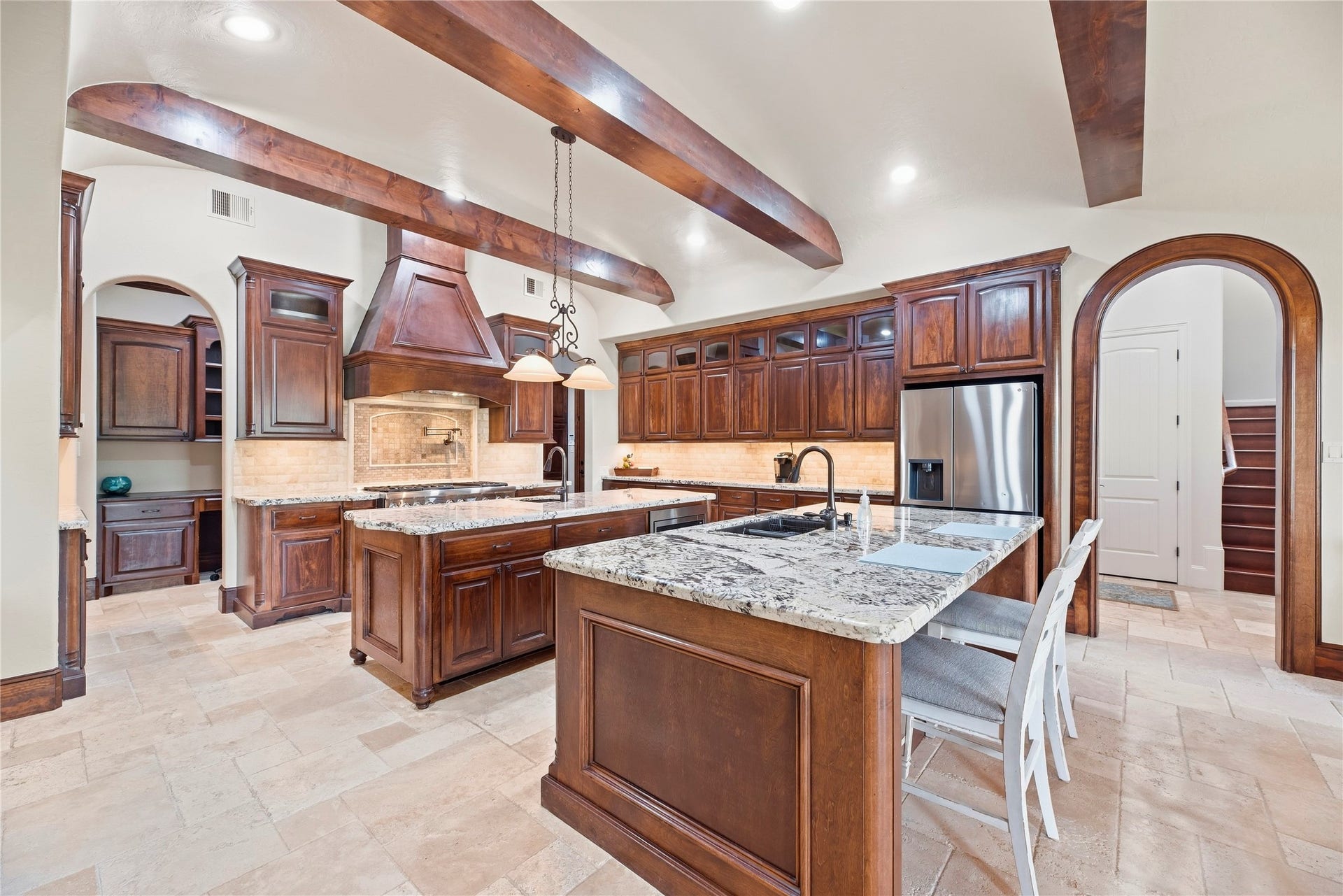10114 E Frio River Circle N, Cypress, TX 77433 Two islands accommodates all the food for entertaining guest