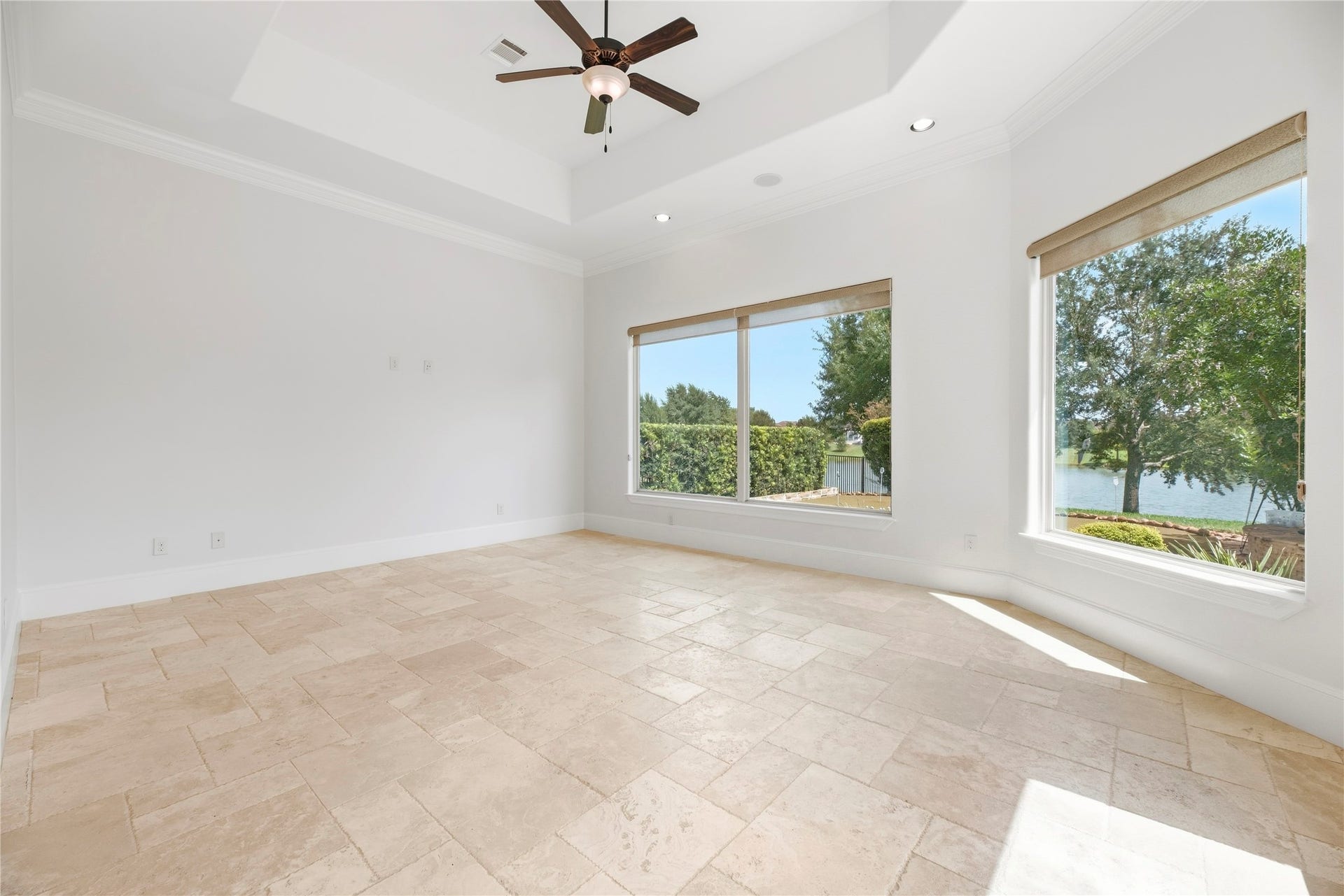 10114 E Frio River Circle N, Cypress, TX 77433 Enormous downstairs Game room has endless possibilities