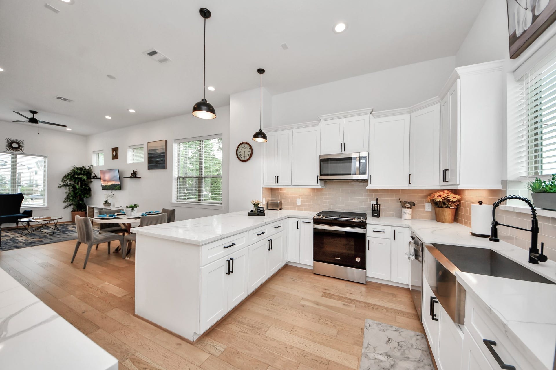 3218 St Emanuel Street, Houston, TX 77004