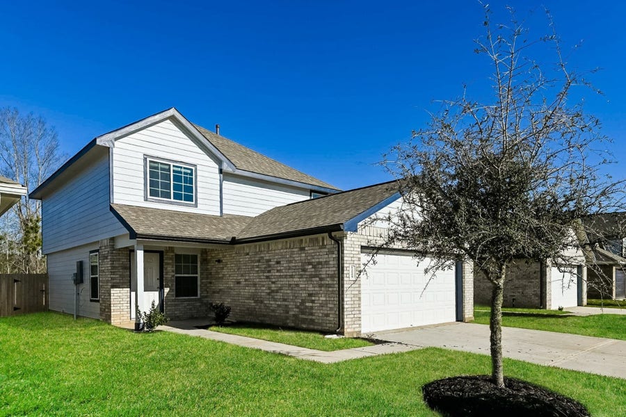 Property photo for 1225 Narrow Heights Drive, Conroe, TX