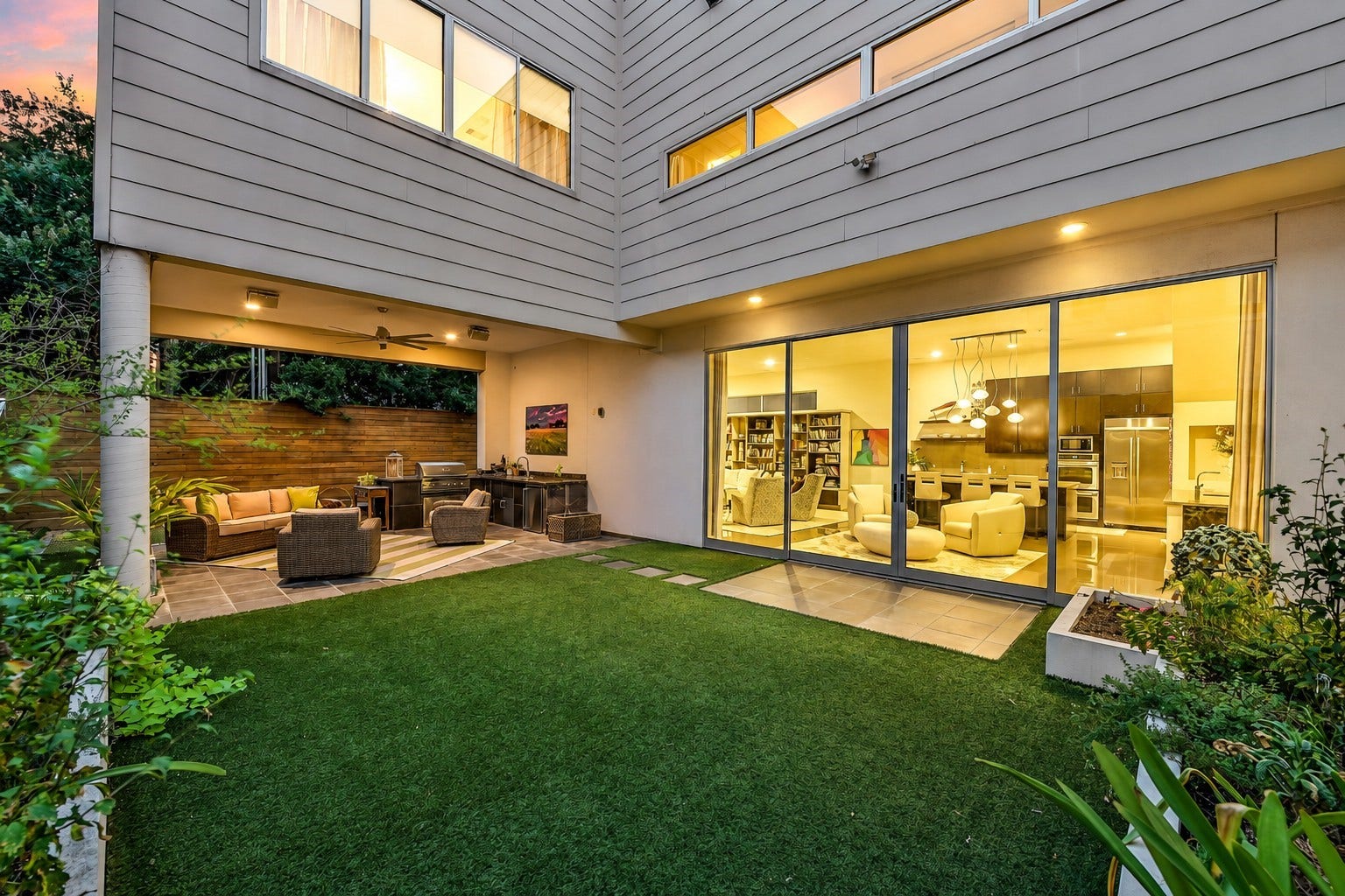 2302 Persa Street, Houston, TX 77019 This dynamic outdoor space turns the backyard into an exclusive recreation and entertainment hub, with custom-built bocce ball court. Designed for easy outdoor leisure and friendly competition.